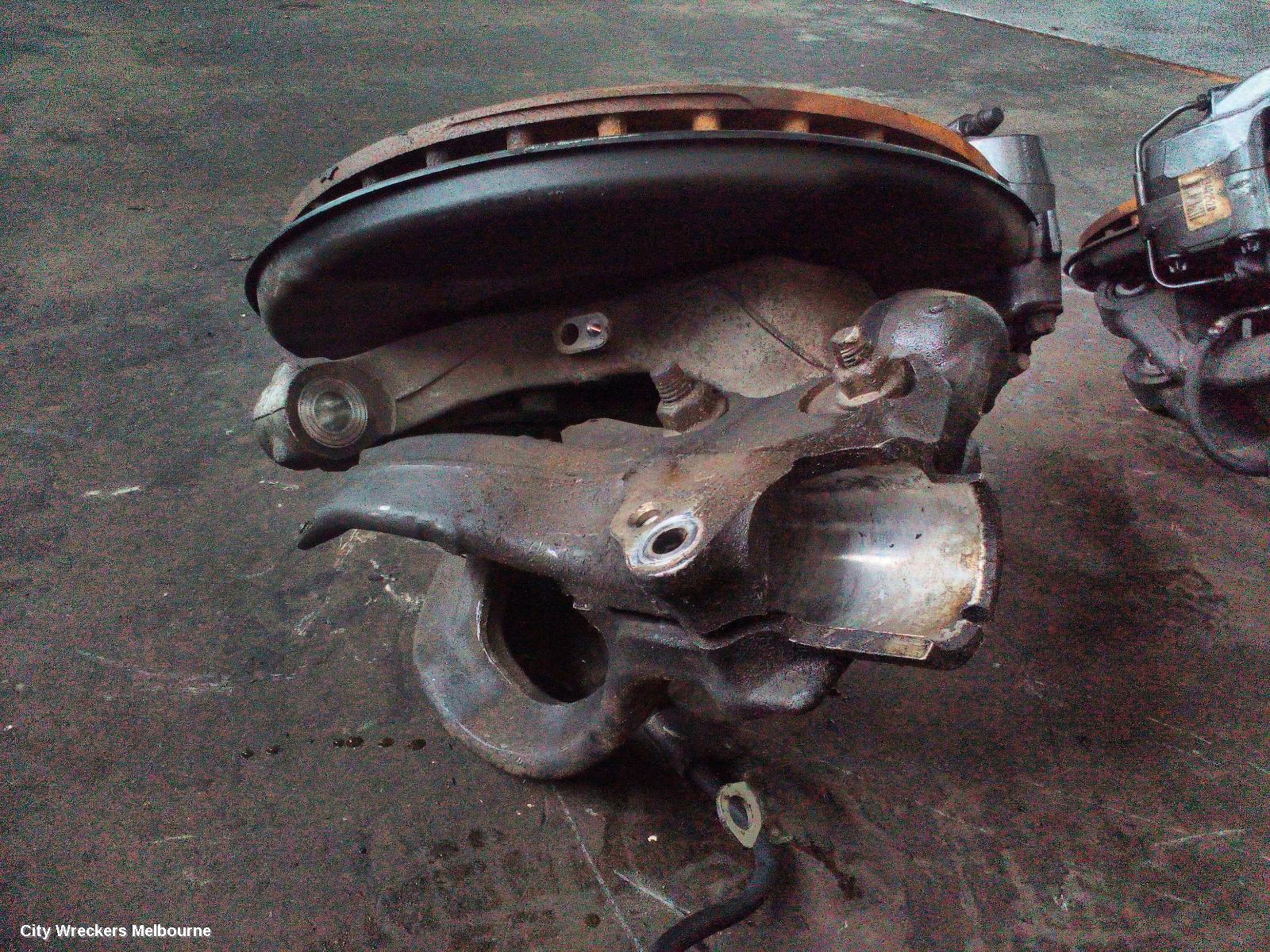 HOLDEN INSIGNIA LEFT FRONT HUB ASSEMBLY, GA, 02/2015 - 01/2017