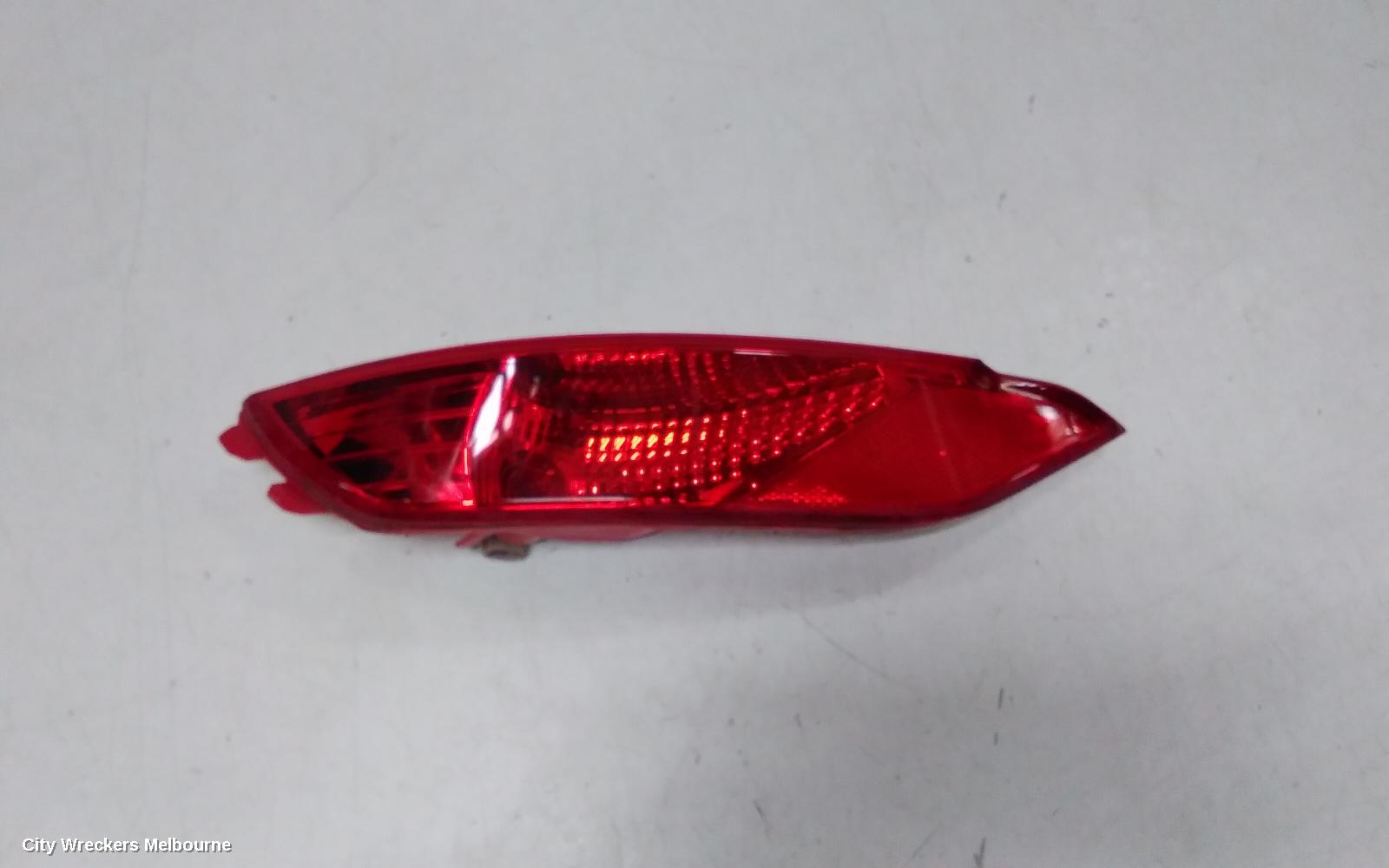 HYUNDAI TUCSON LEFT TAILLIGHT, IN BUMPER, TL, 06/2015 - 06/2018