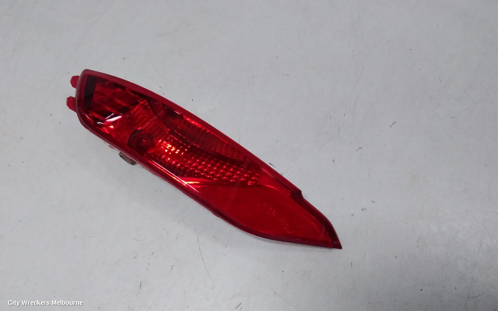 HYUNDAI TUCSON LEFT TAILLIGHT, IN BUMPER, TL, 06/2015 - 06/2018