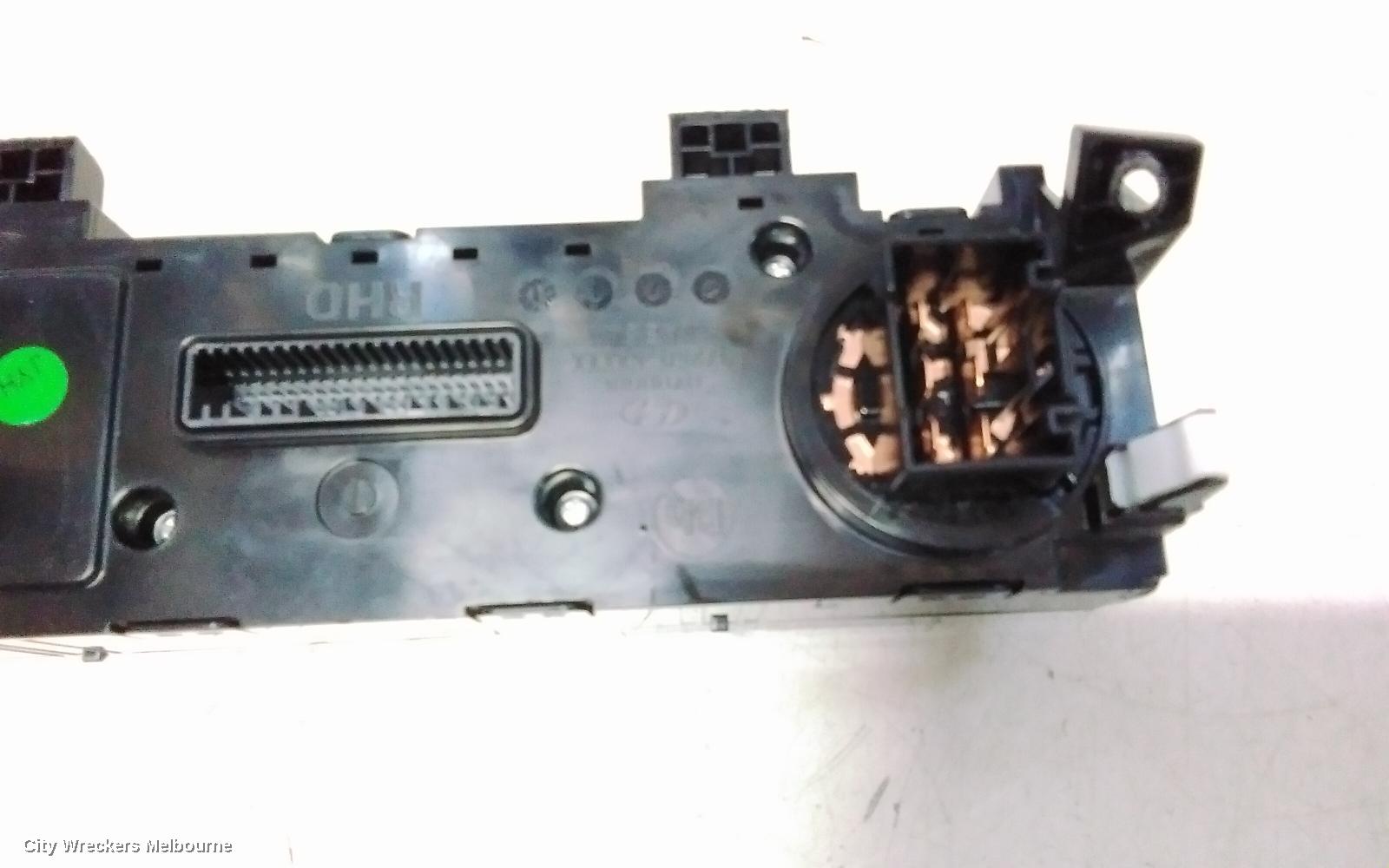 HYUNDAI TUCSON HEATER/AC CONTROLS, NON SAT NAV TYPE, NX4, 02/2021 ONWARDS