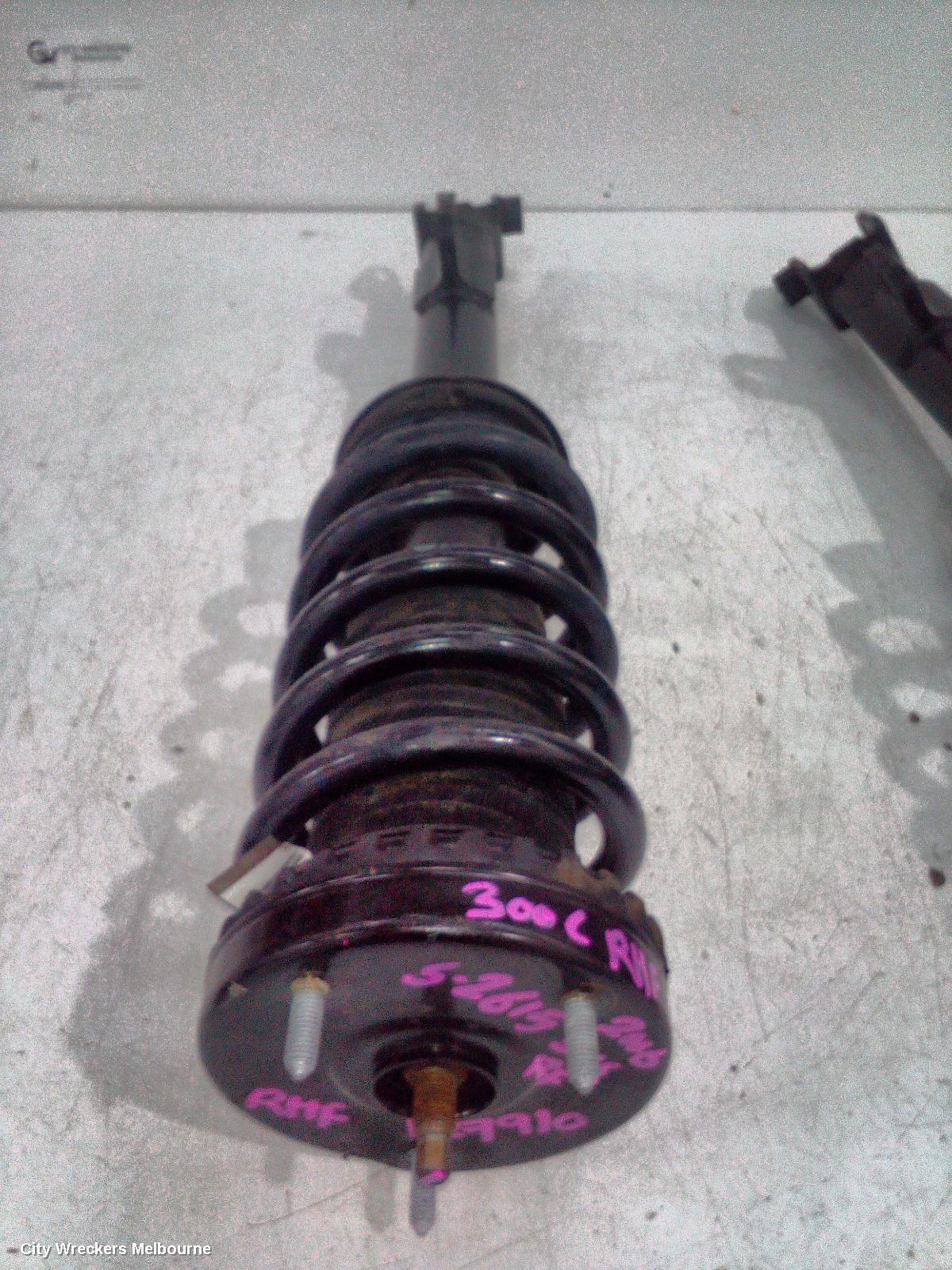 CHRYSLER 300C RIGHT FRONT STRUT, V6 ENG TYPE, 11/2005 - 12/2009