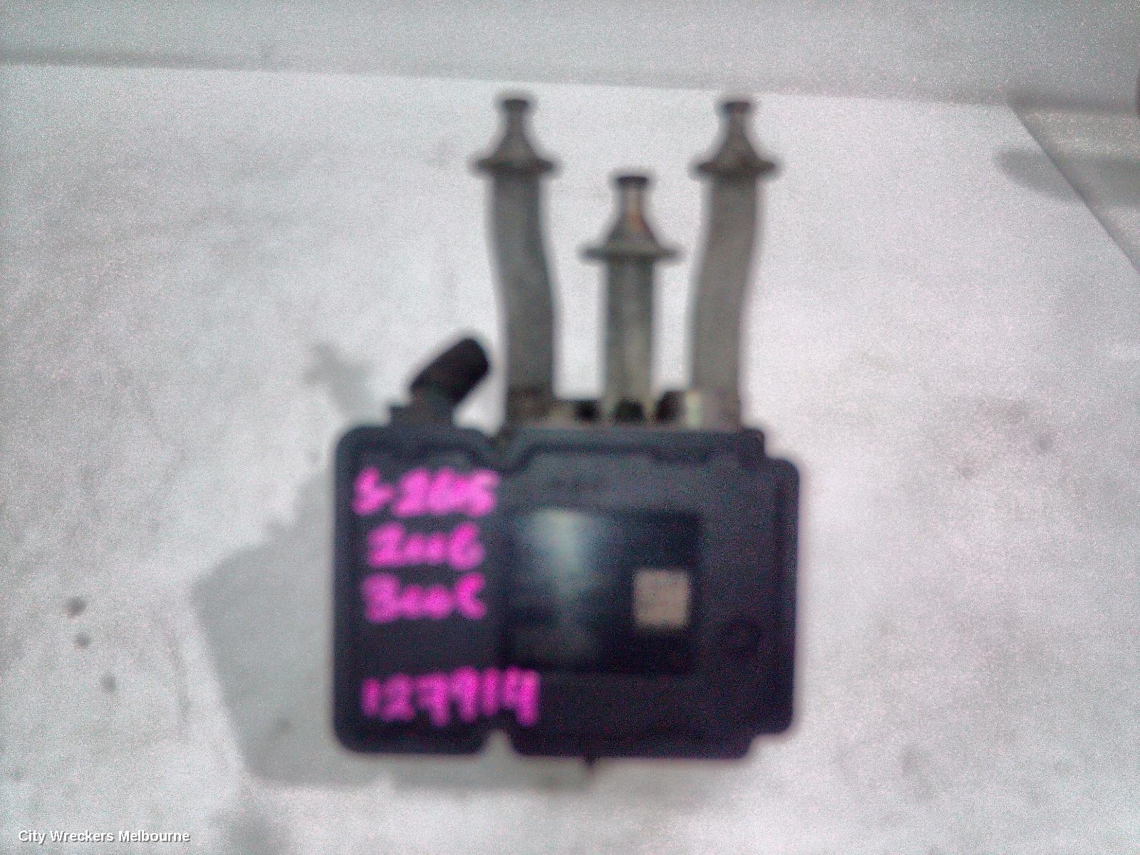 CHRYSLER 300C ABS PUMP/MODULATOR, P/N P04779700AD, 11/2005 - 12/2011