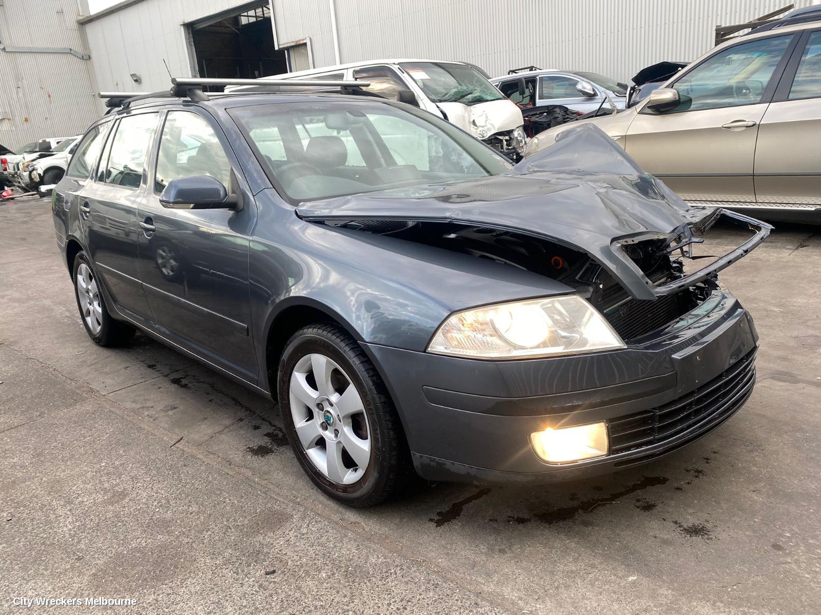 SKODA OCTAVIA PWR DR WIND SWITCH, RH FRONT (MASTER SWITCH), 1Z, 01/2004 - 05/2009