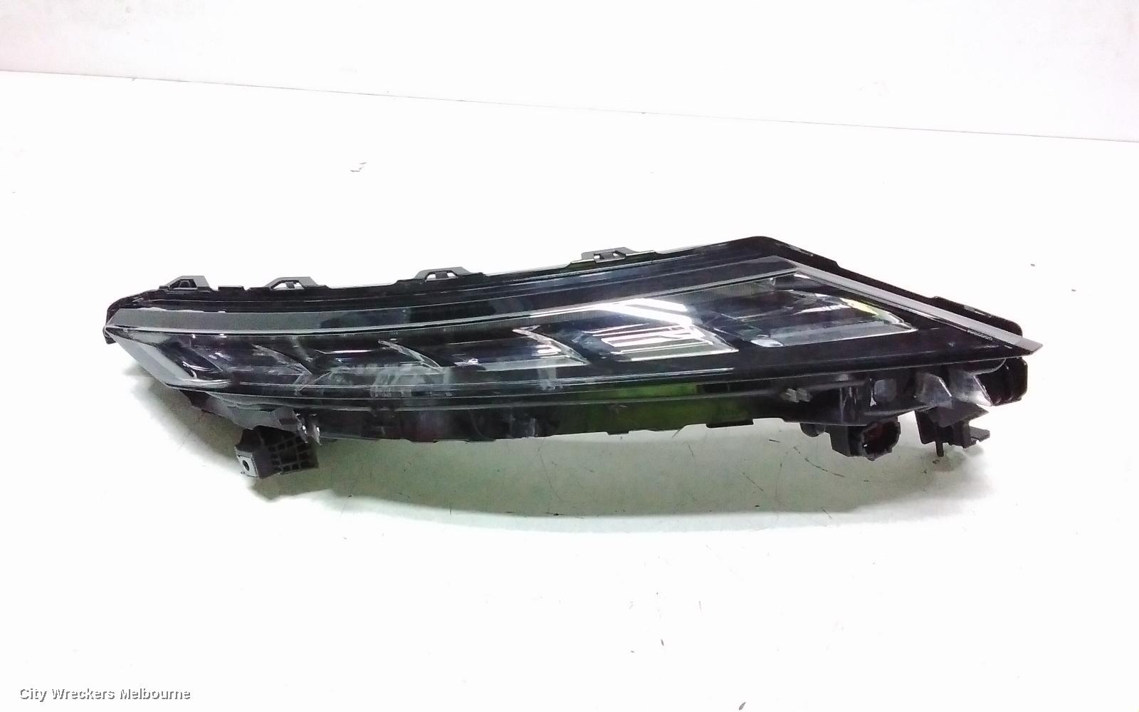 MITSUBISHI OUTLANDER RIGHT INDICATOR/FOG/SIDE, ZM, DAYTIME RUNNING LAMP, 08/2021 ONWARDS