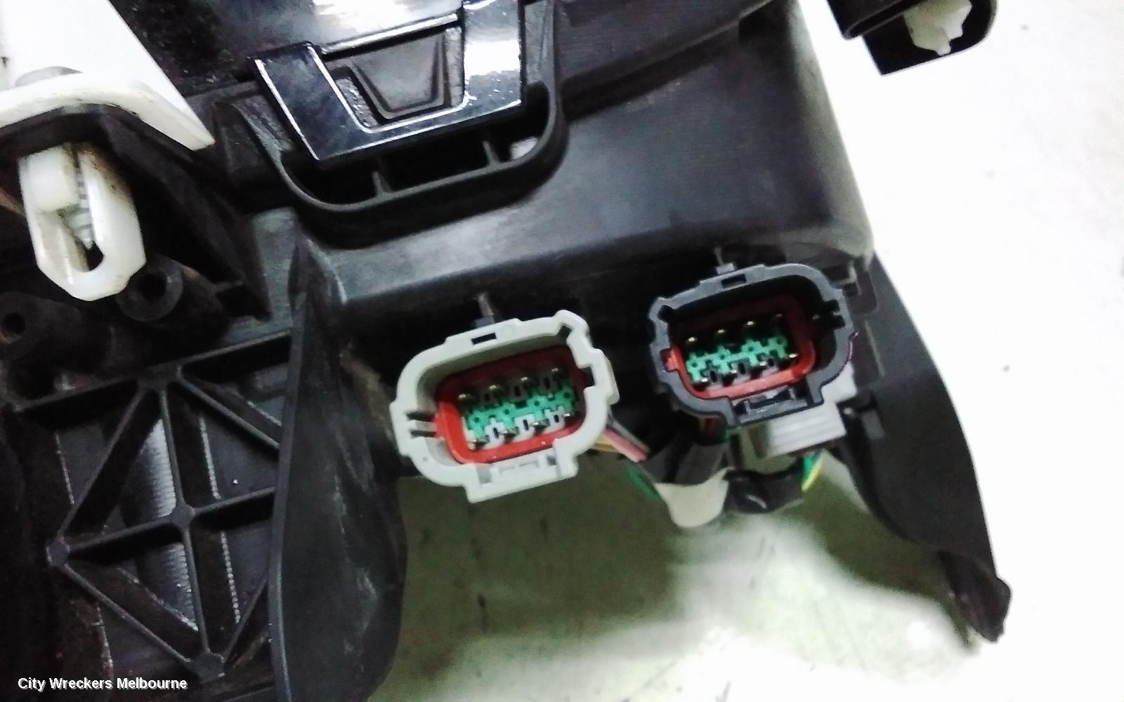 MITSUBISHI OUTLANDER LEFT HEADLAMP, ZM, LED, W/ AUTO LEVELLING, AUTO ON, ADAPTIVE BEAM TYPE, 08/2021 ONWARDS