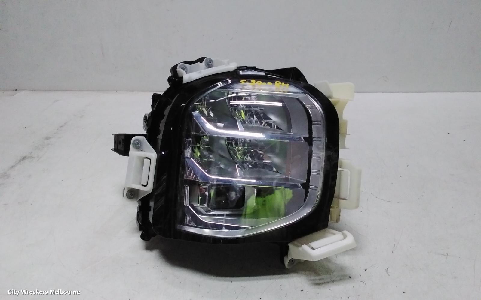 MITSUBISHI OUTLANDER RIGHT HEADLAMP, ZM, LED, W/ AUTO LEVELLING, AUTO ON, ADAPTIVE BEAM TYPE, 08/2021 ONWARDS