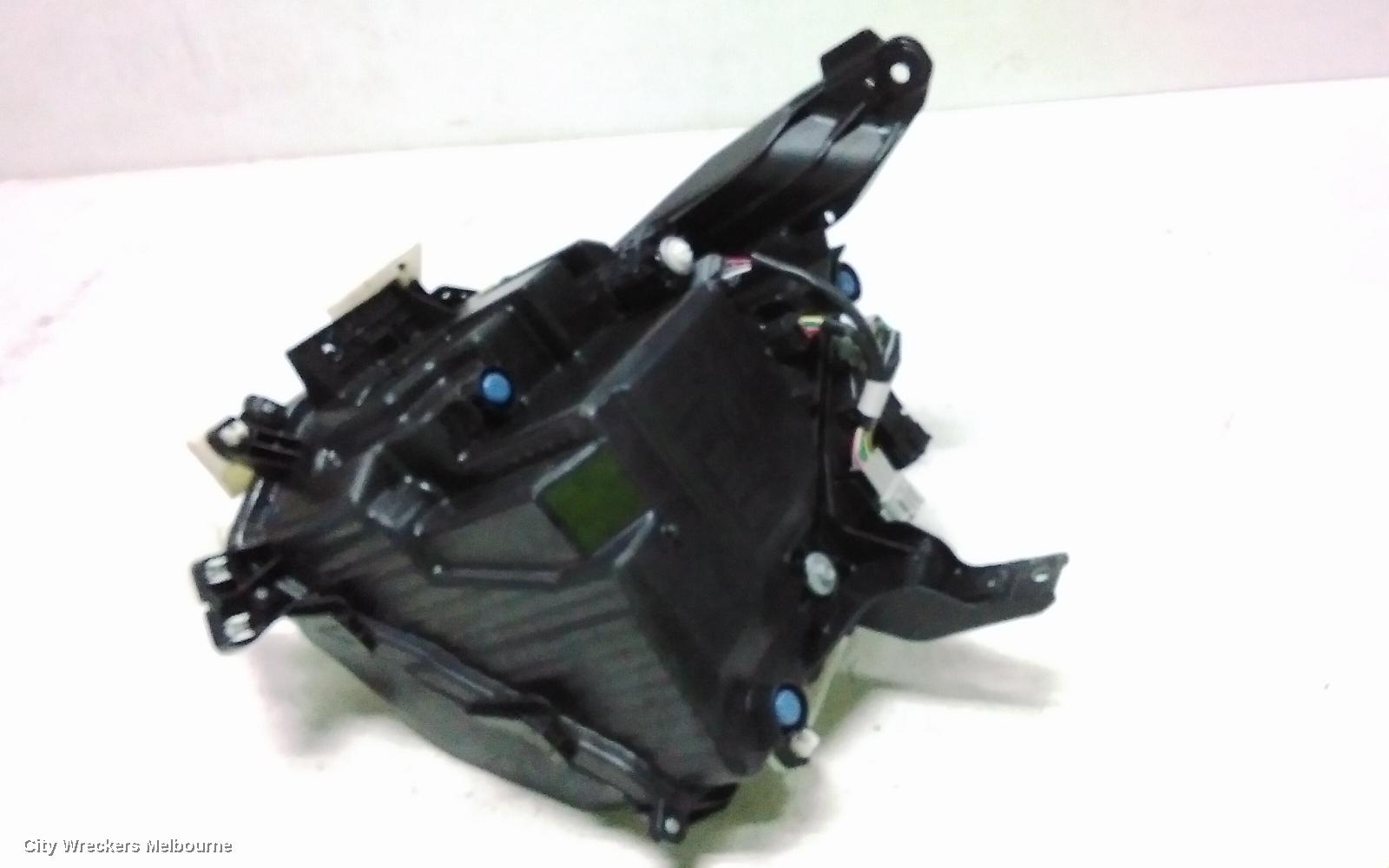 MITSUBISHI OUTLANDER RIGHT HEADLAMP, ZM, LED, W/ AUTO LEVELLING, AUTO ON, ADAPTIVE BEAM TYPE, 08/2021 ONWARDS
