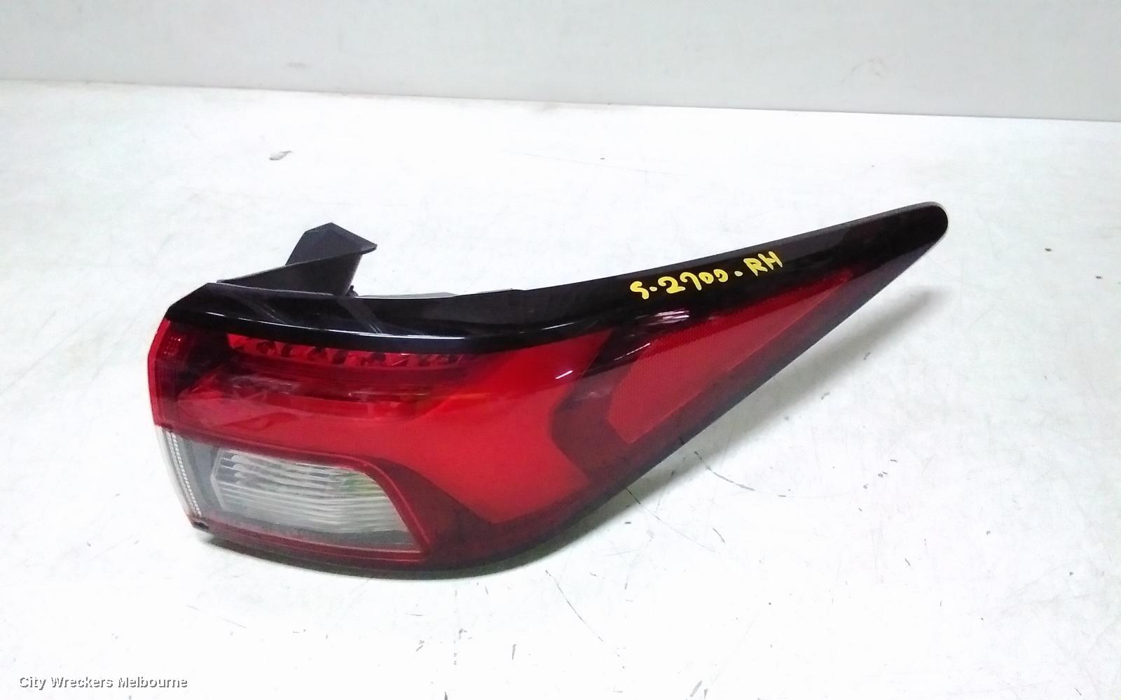 MITSUBISHI OUTLANDER RIGHT TAILLIGHT, ZM, IN BODY, W/ LED TYPE, 08/2021 - 04/2025