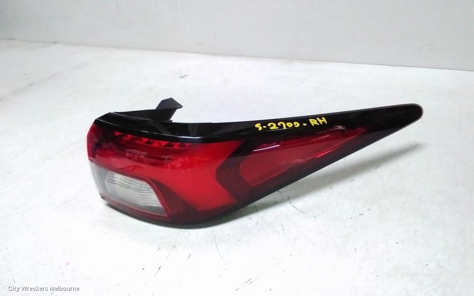 MITSUBISHI OUTLANDER RIGHT TAILLIGHT, ZM, IN BODY, W/ LED TYPE, 08/2021 - 04/2025