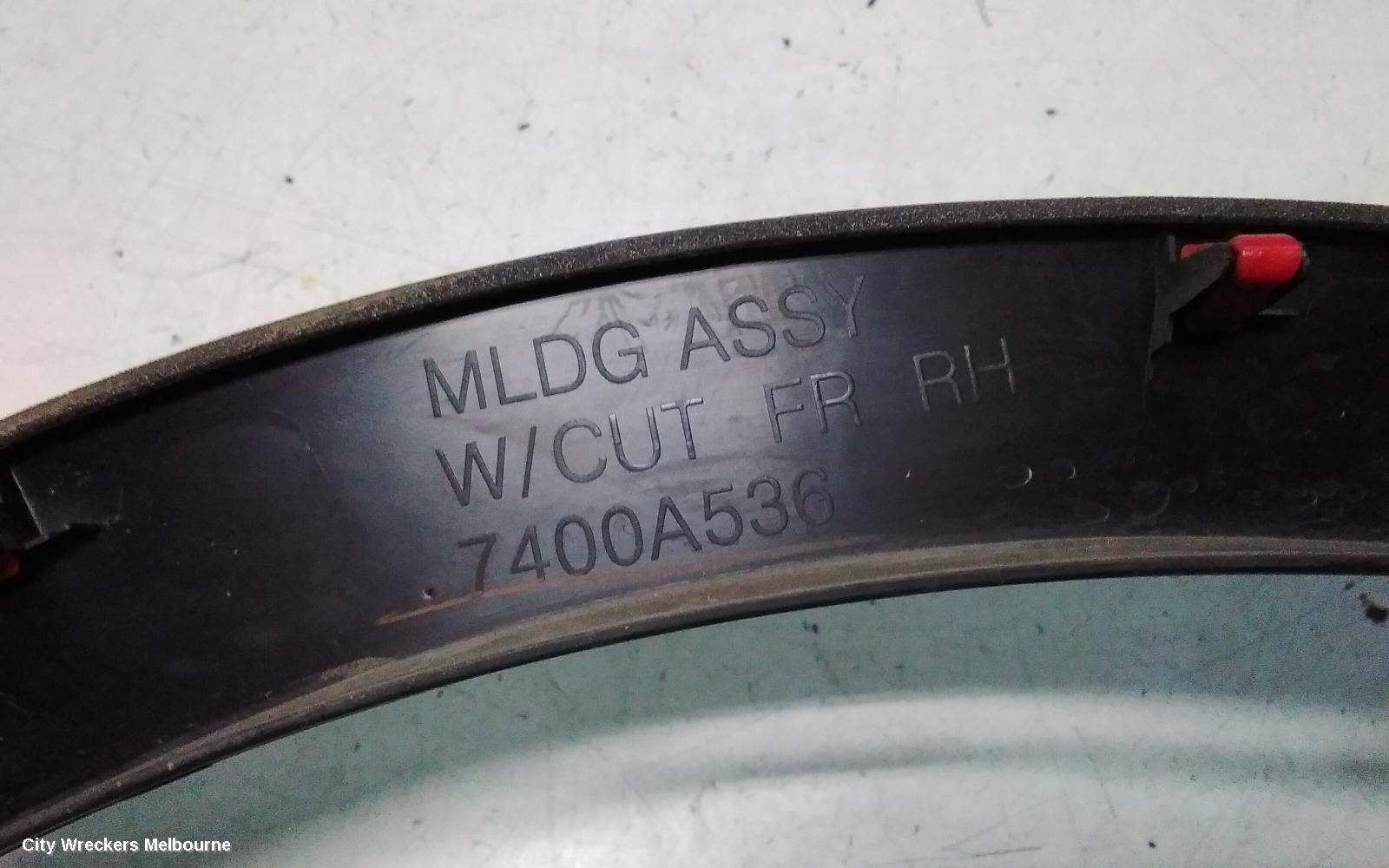 MITSUBISHI OUTLANDER WHEEL ARCH FLARE, ZM, RH FRONT, 08/2021 ONWARDS