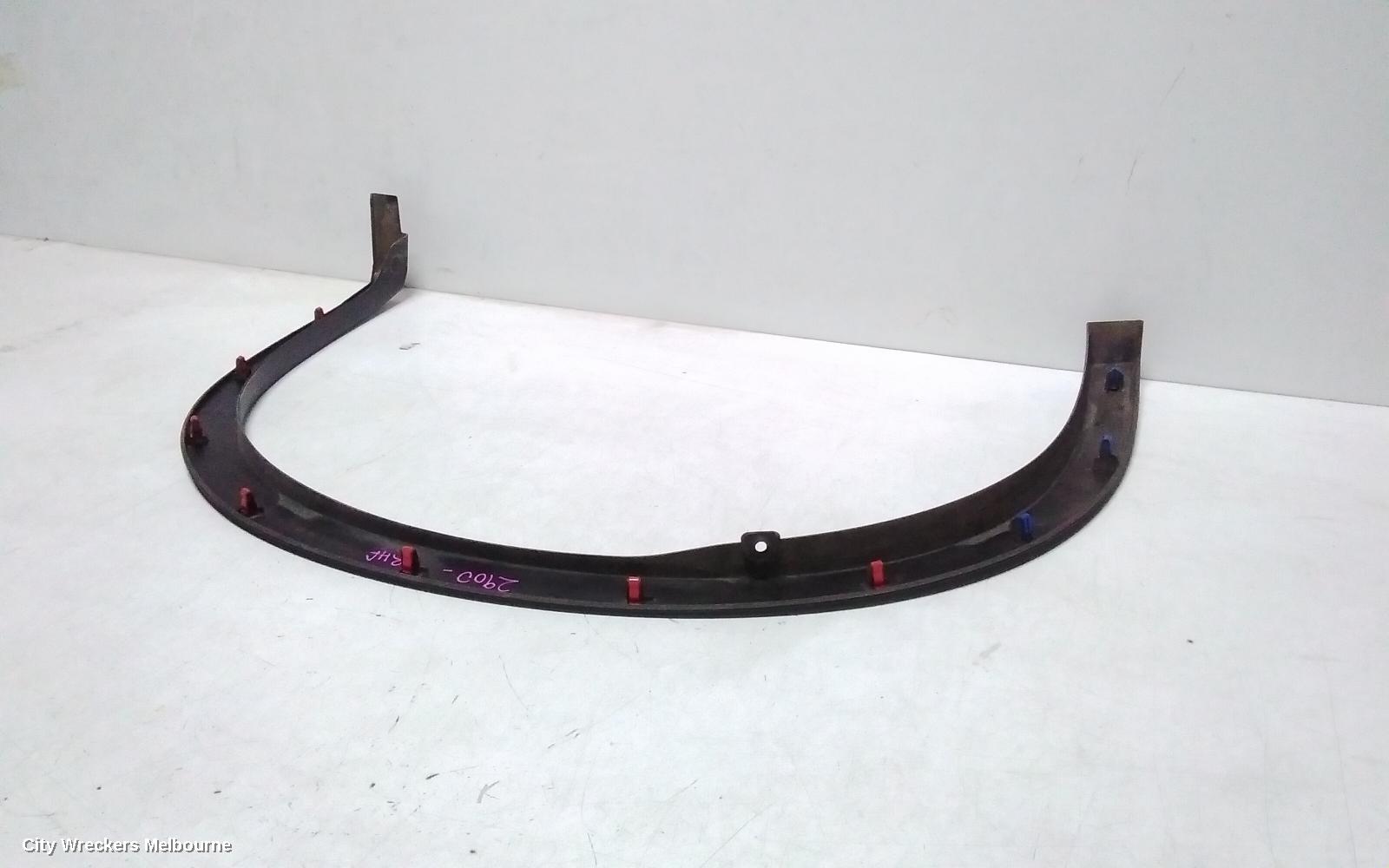 MITSUBISHI OUTLANDER WHEEL ARCH FLARE, ZM, RH FRONT, 08/2021 ONWARDS