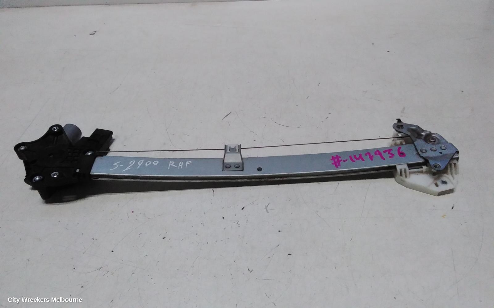MITSUBISHI OUTLANDER RIGHT FRONT WINDOW REG/MOTOR, DOOR REG ASSY (REG AND MOTOR), ZM, 08/2021 ONWARDS