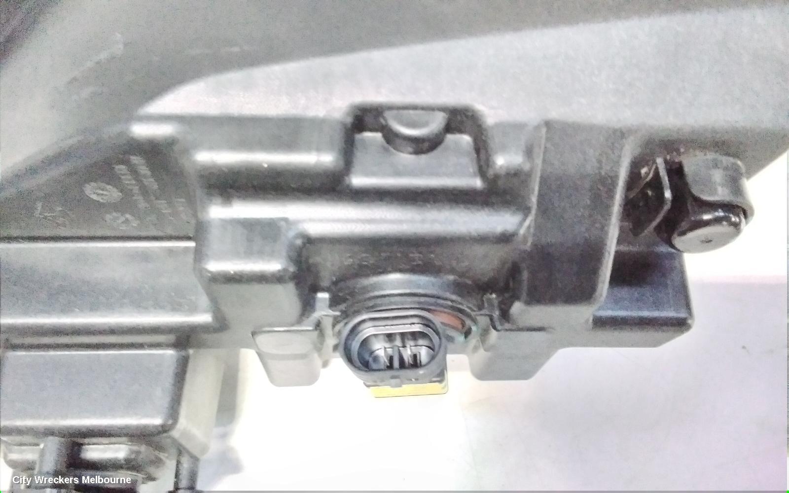 LDV DELIVER 9 RIGHT INDICATOR/FOG/SIDE, BUMPER FOGLAMP,  07/2020 ONWARDS