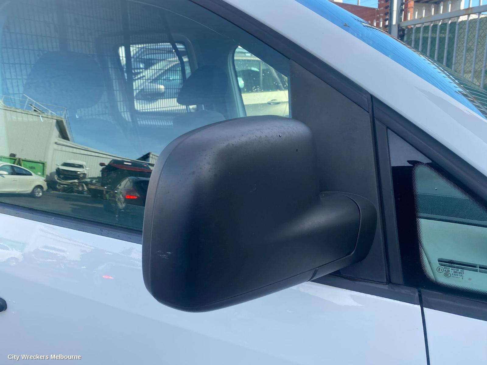 VOLKSWAGEN CADDY FRONT SEAT, RH FRONT, 2K, CLOTH, 08/2010 - 06/2015