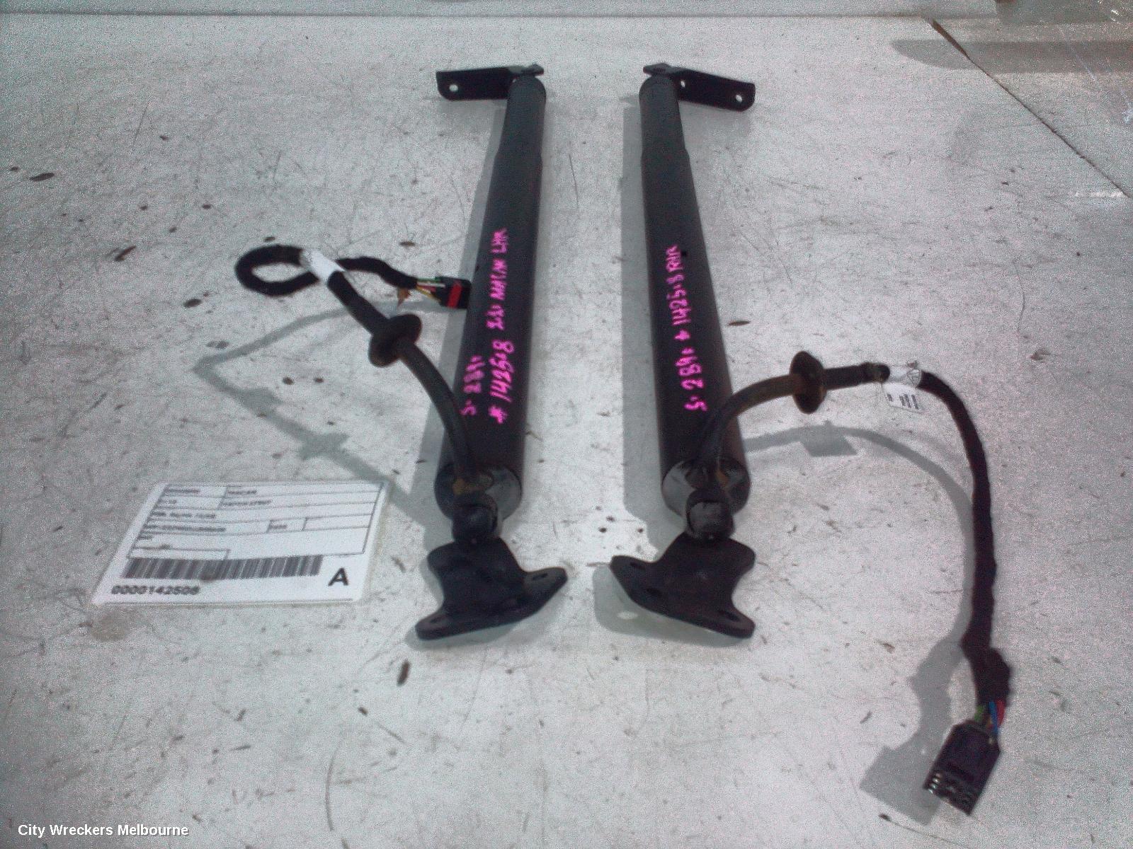 PORSCHE MACAN HATCH STRUT, 95B, 06/2014 - 12/2025