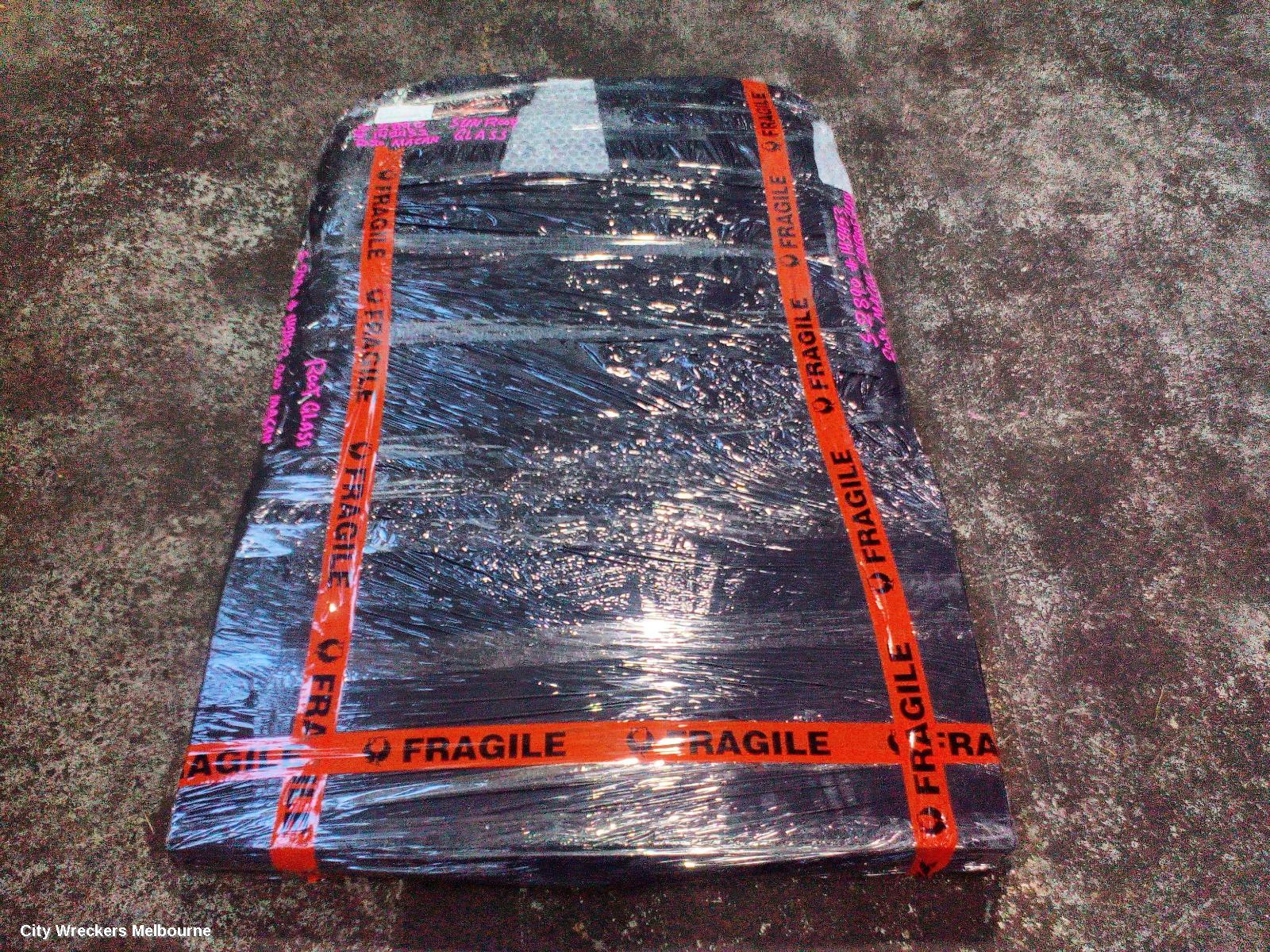 PORSCHE MACAN ROOF GLASS/SUNROOF/T, 95B, 06/2014 - 12/2025