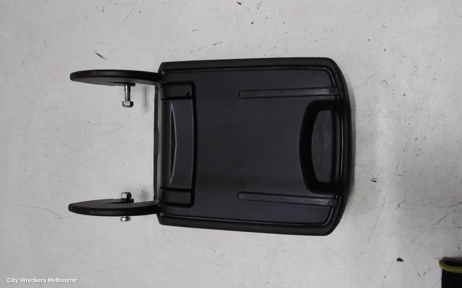 PORSCHE MACAN CONSOLE, 95B, LID ONLY, 06/2014 ONWARDS