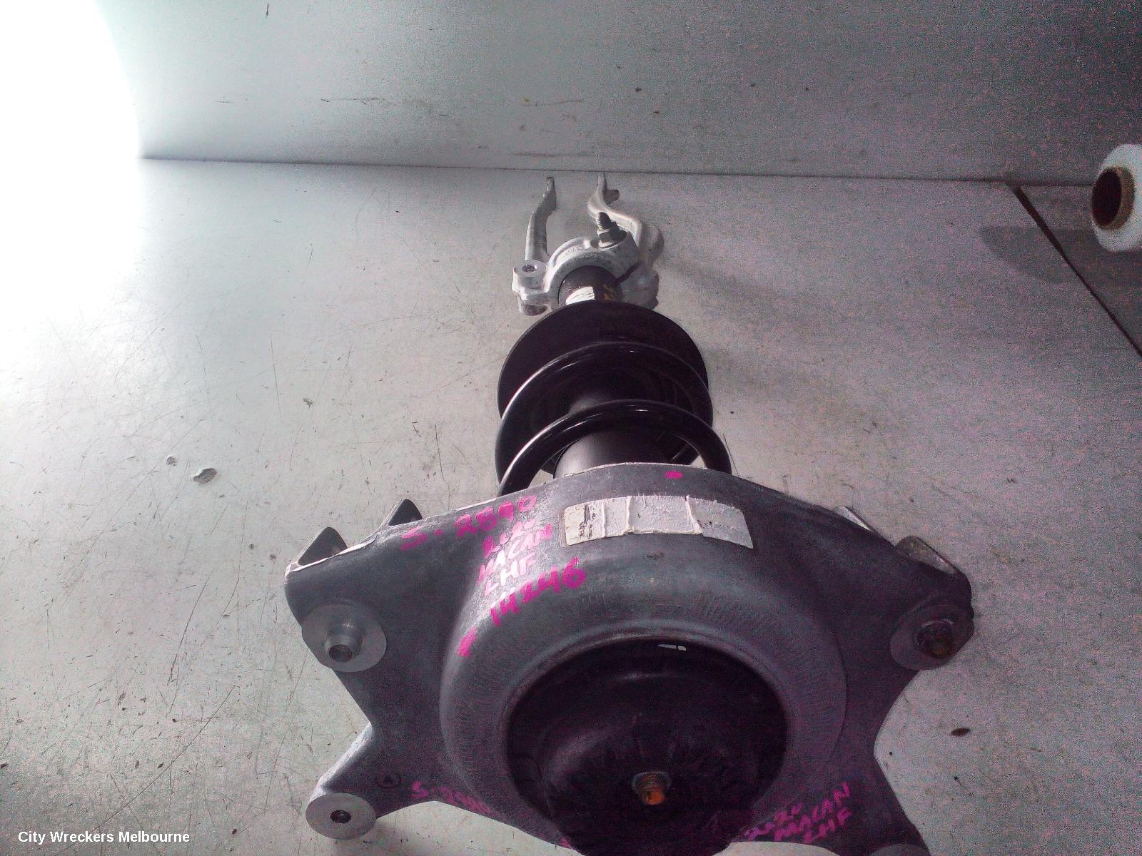 PORSCHE MACAN LEFT FRONT STRUT, 95B, GAS STRUT TYPE, NON HARNESS ON TOP TYPE, 06/2014 ONWARDS