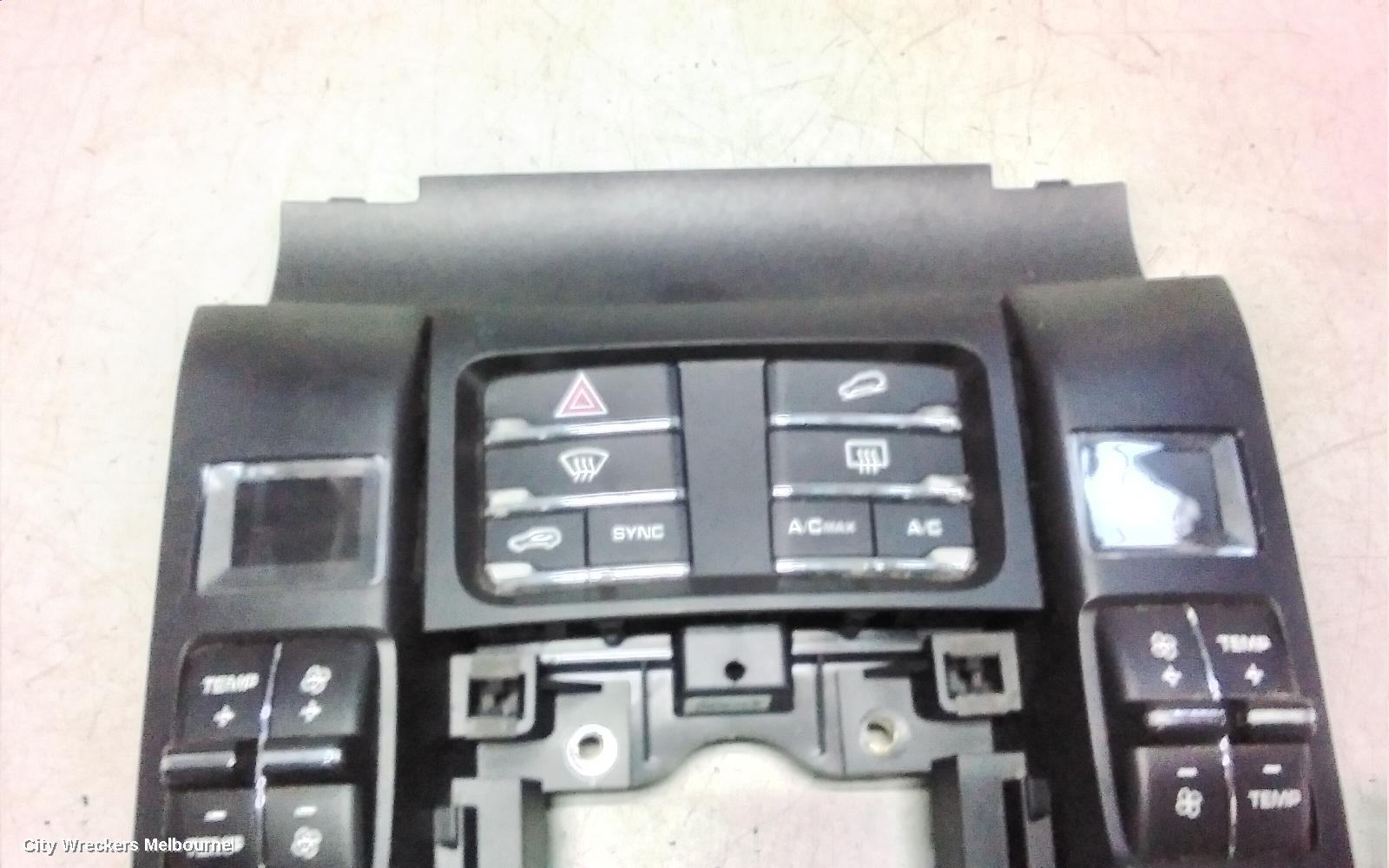 PORSCHE MACAN HEATER/AC CONTROLS, 95B, 06/2014 - 12/2025