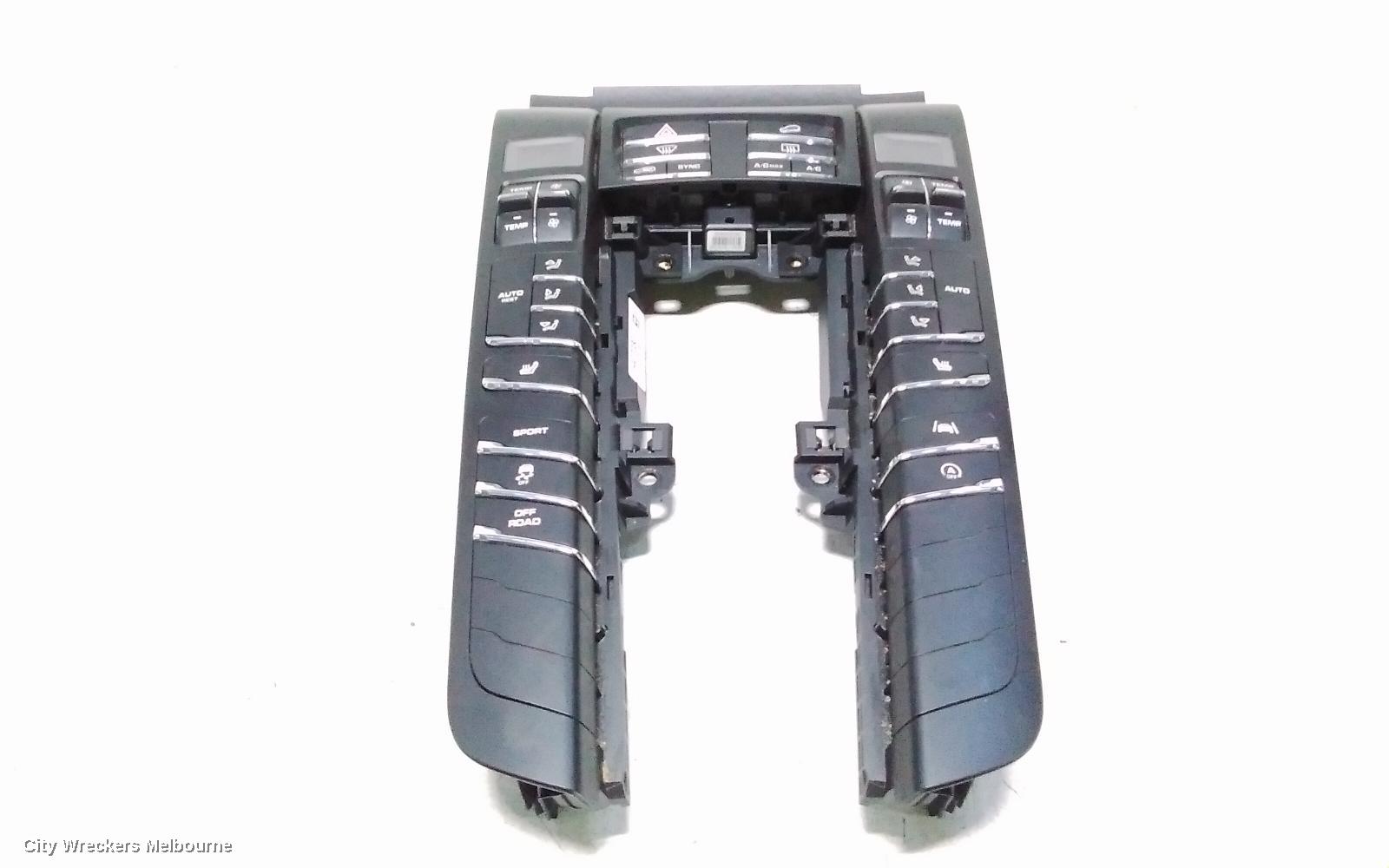PORSCHE MACAN HEATER/AC CONTROLS, 95B, 06/2014 - 12/2025