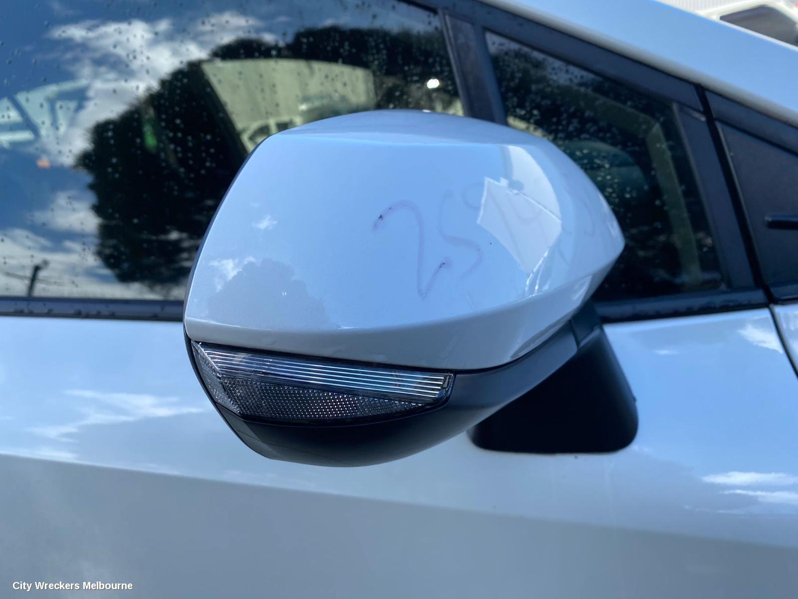 TOYOTA COROLLA, E210, 07/2018 ONWARDS, LH BAR REFLECTOR: 83639