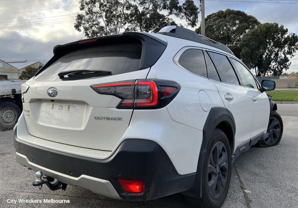 SUBARU OUTBACK LEFT DOOR MIRROR, 7TH GEN, NON CAMERA TYPE, COLOUR CODED TYPE, 12/2020 ONWARDS