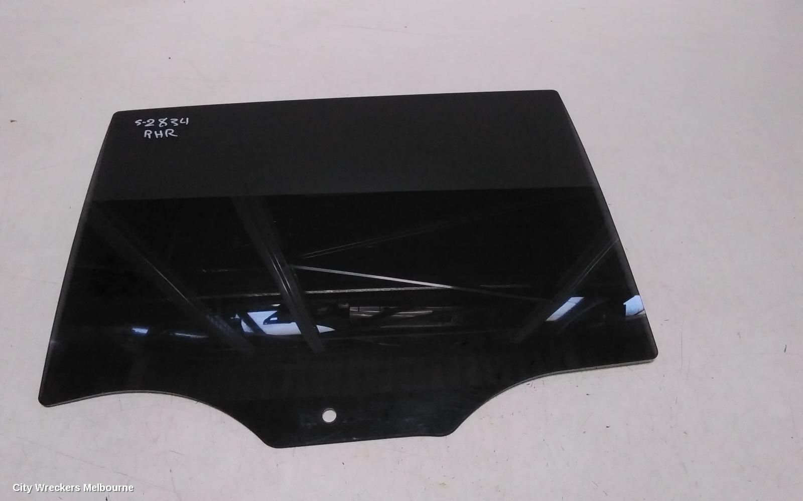 FORD RANGER RIGHT REAR DOOR WINDOW, RA, DUAL CAB, 05/2022 ONWARDS