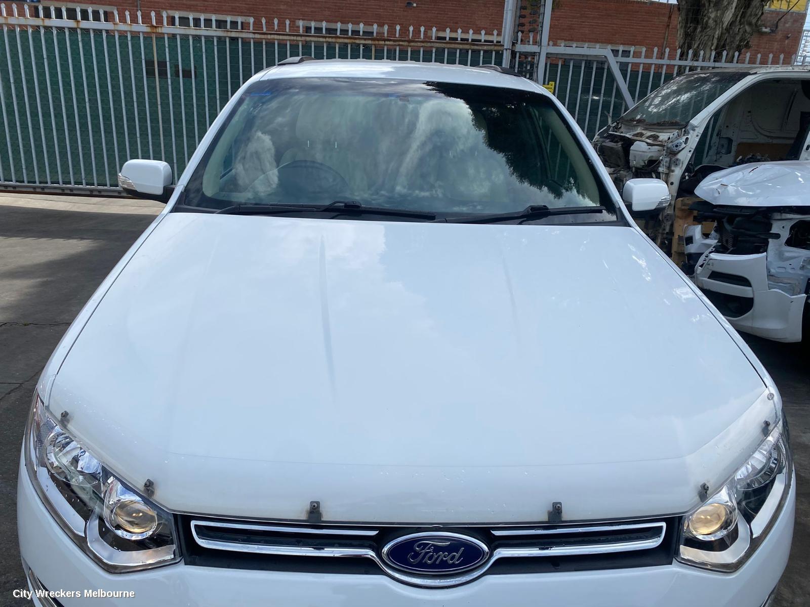 FORD TERRITORY LEFT GUARD LINER, SZ MKI-MKII, 04/2011 - 12/2016
