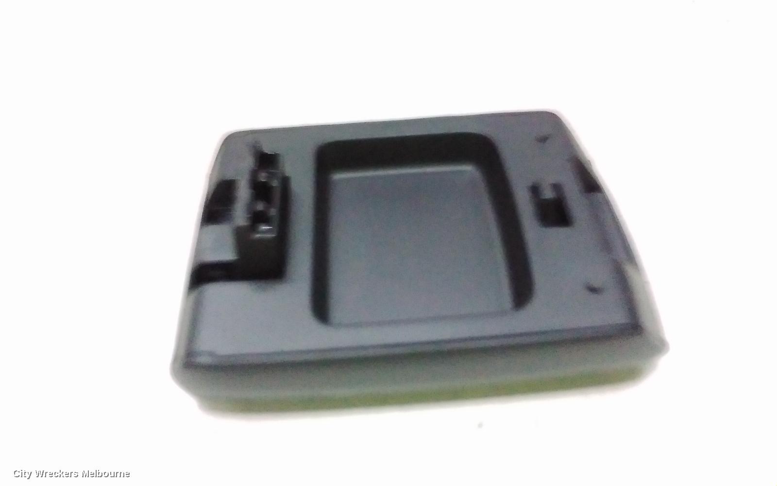 MITSUBISHI OUTLANDER CONSOLE, ZM, CONSOLE LID ONLY, BLACK, 08/2021 ONWARDS