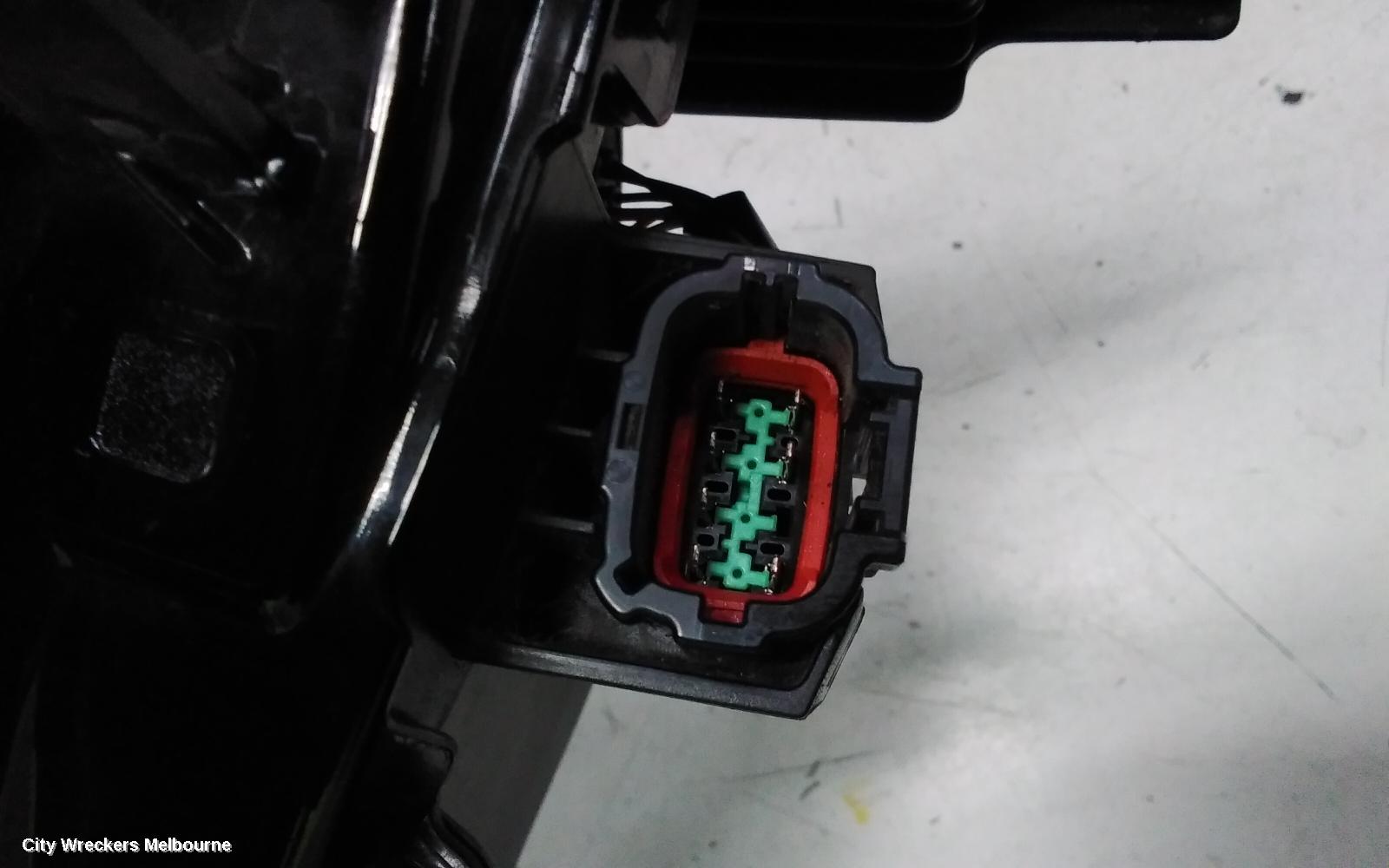 MITSUBISHI OUTLANDER RIGHT INDICATOR/FOG/SIDE, ZM, DAYTIME RUNNING LAMP, 08/2021 ONWARDS