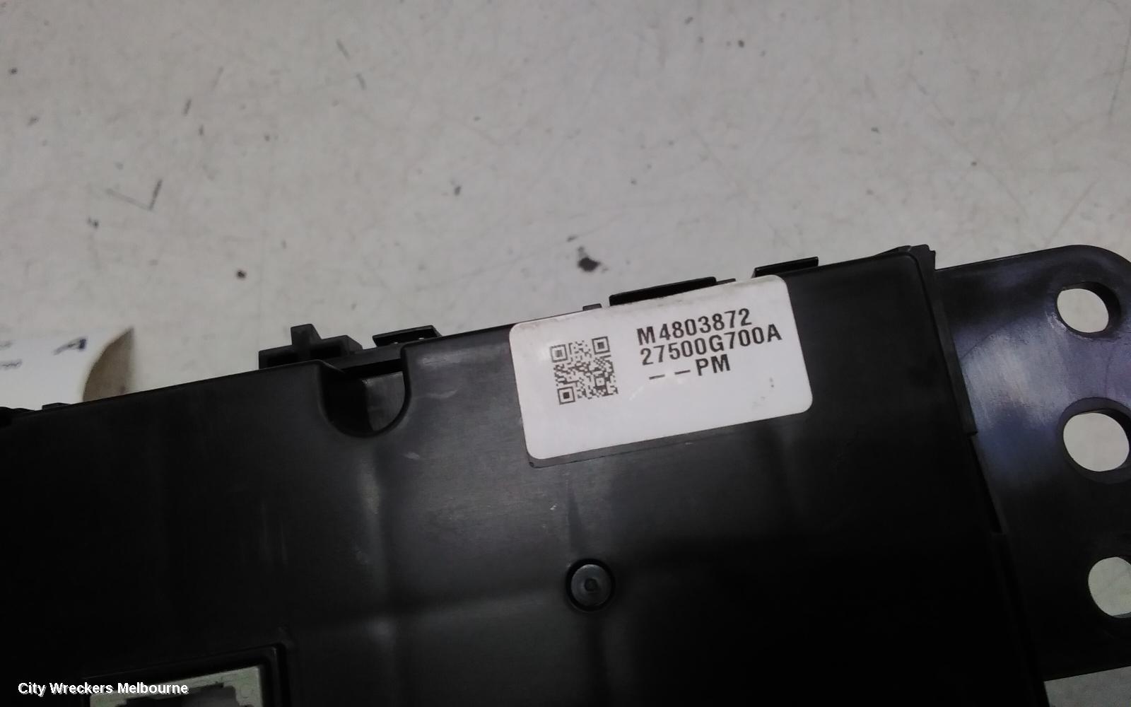 MITSUBISHI OUTLANDER HEATER/AC CONTROLS, DUAL ZONE CLIMATE CONTROL TYPE, ZM, 08/2021 ONWARDS