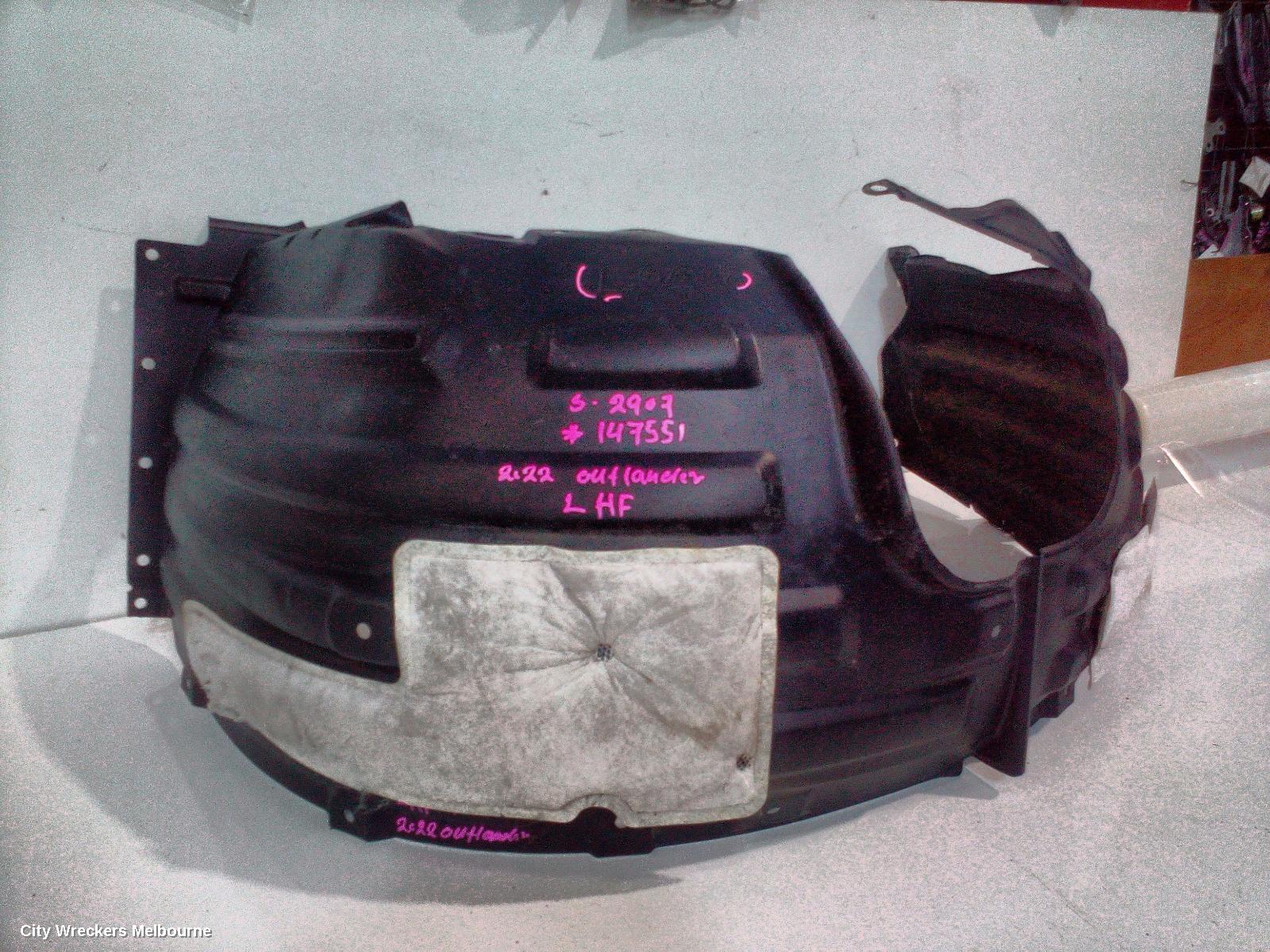 MITSUBISHI OUTLANDER LEFT GUARD LINER, FRONT, ZM, 08/2021 ONWARDS