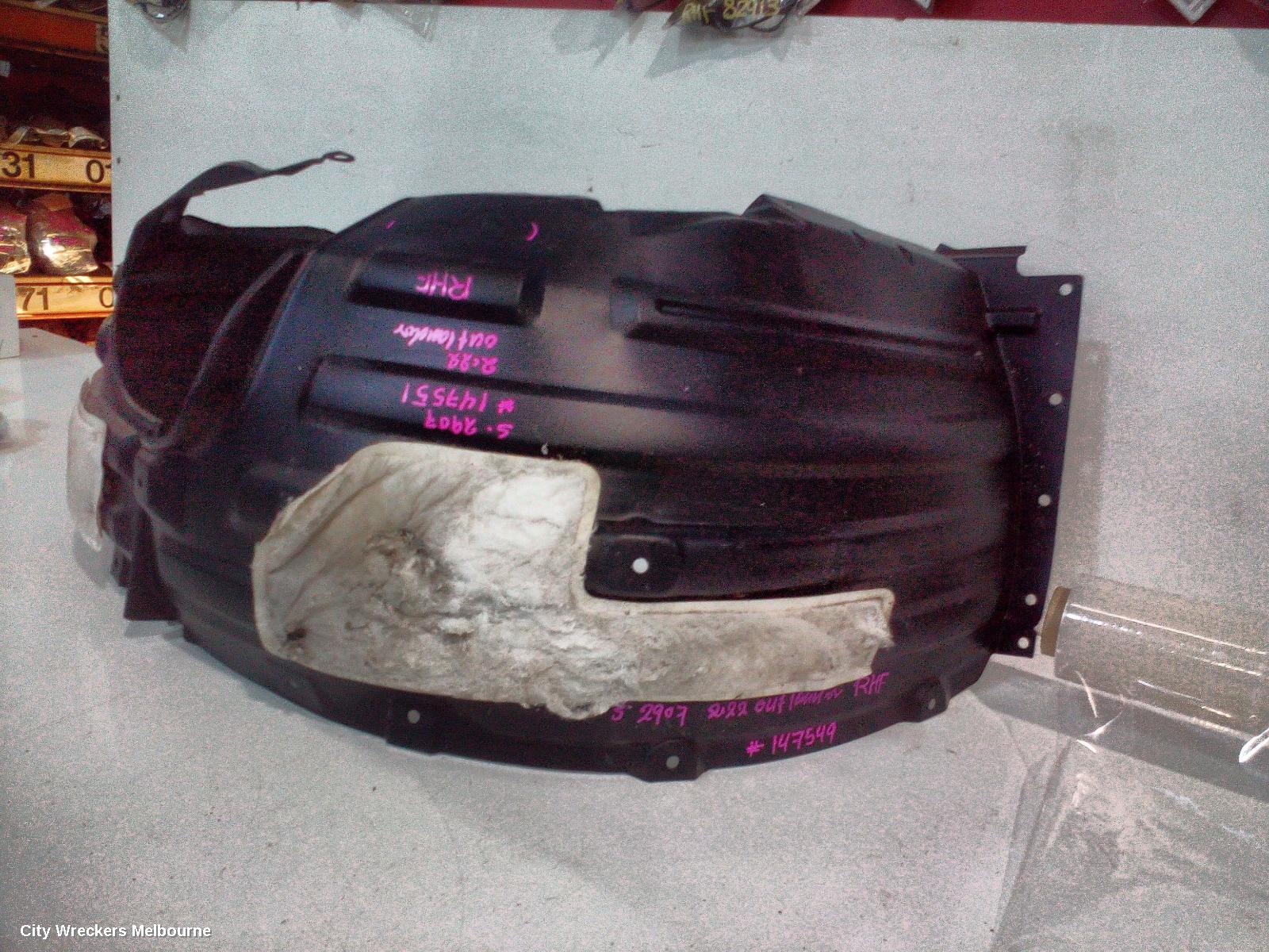 MITSUBISHI OUTLANDER RIGHT GUARD LINER, FRONT, ZM, 08/2021 ONWARDS