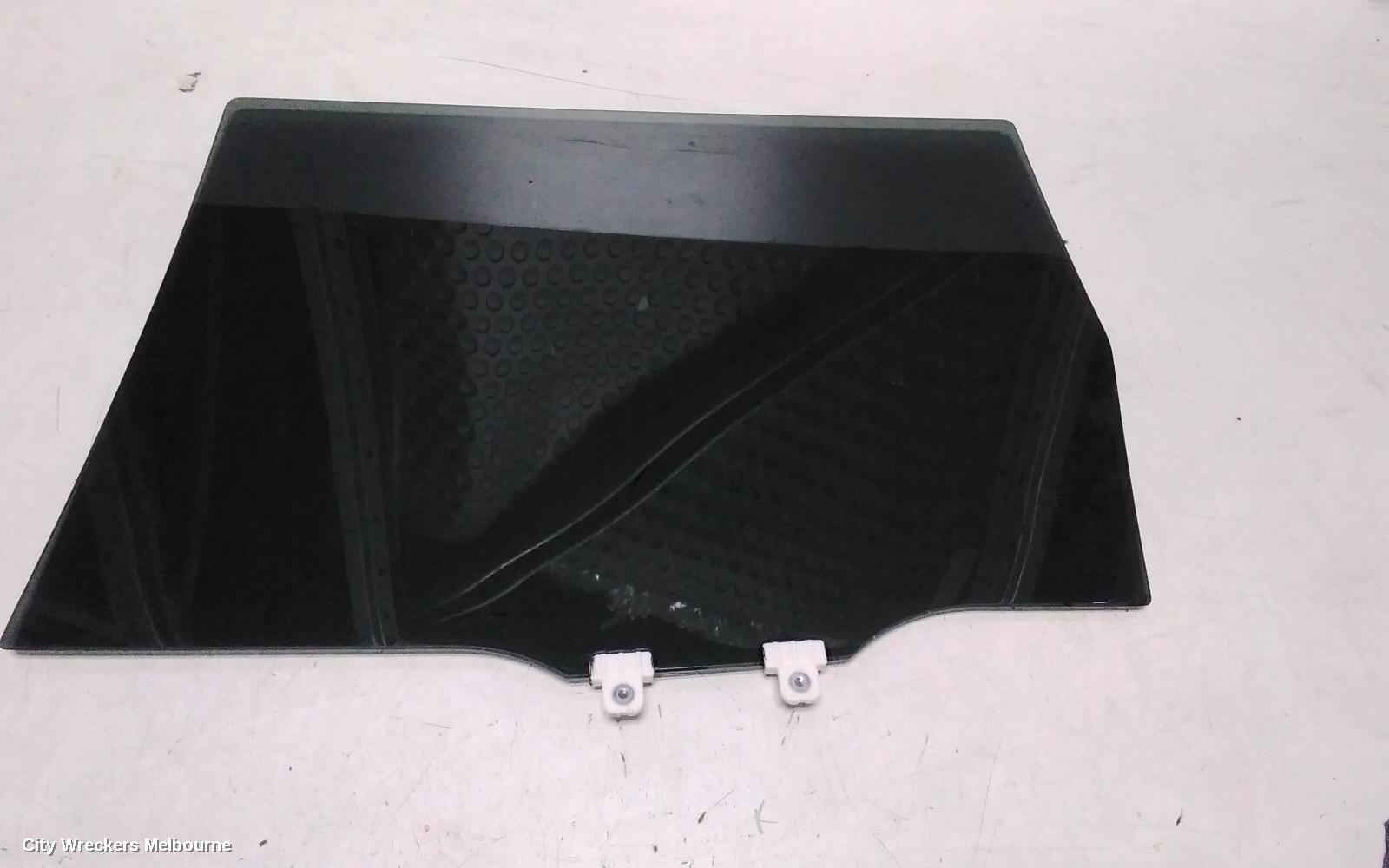 MITSUBISHI OUTLANDER RIGHT REAR DOOR WINDOW, ZM, PRIVACY TINT TYPE, 08/2021 ONWARDS