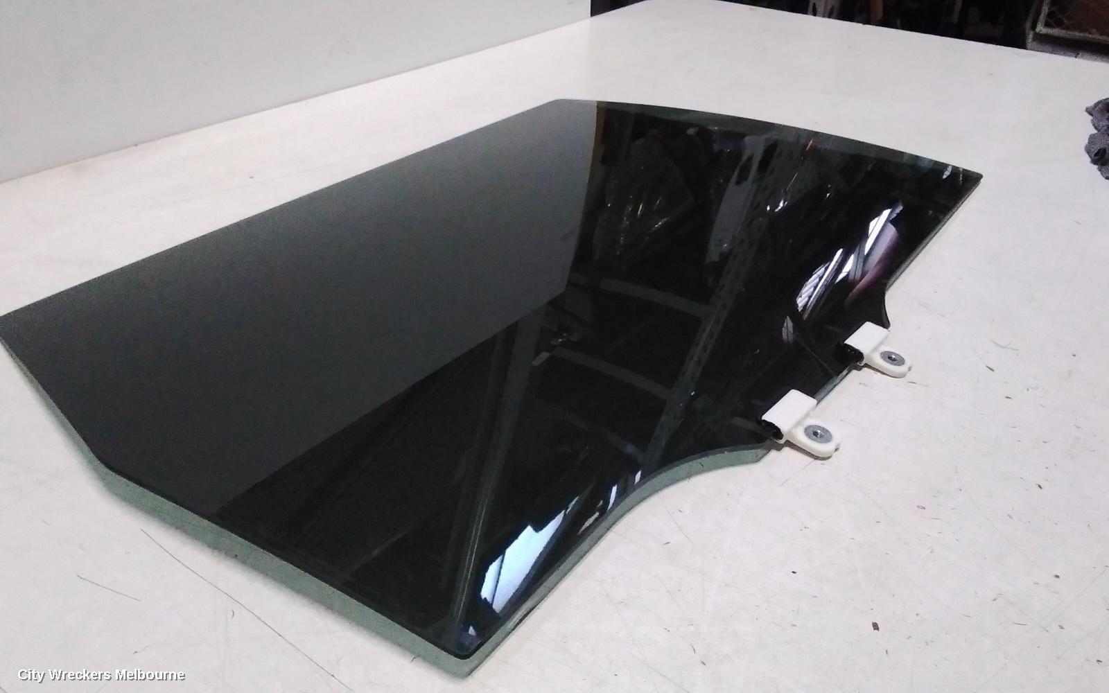 MITSUBISHI OUTLANDER RIGHT REAR DOOR WINDOW, ZM, PRIVACY TINT TYPE, 08/2021 ONWARDS