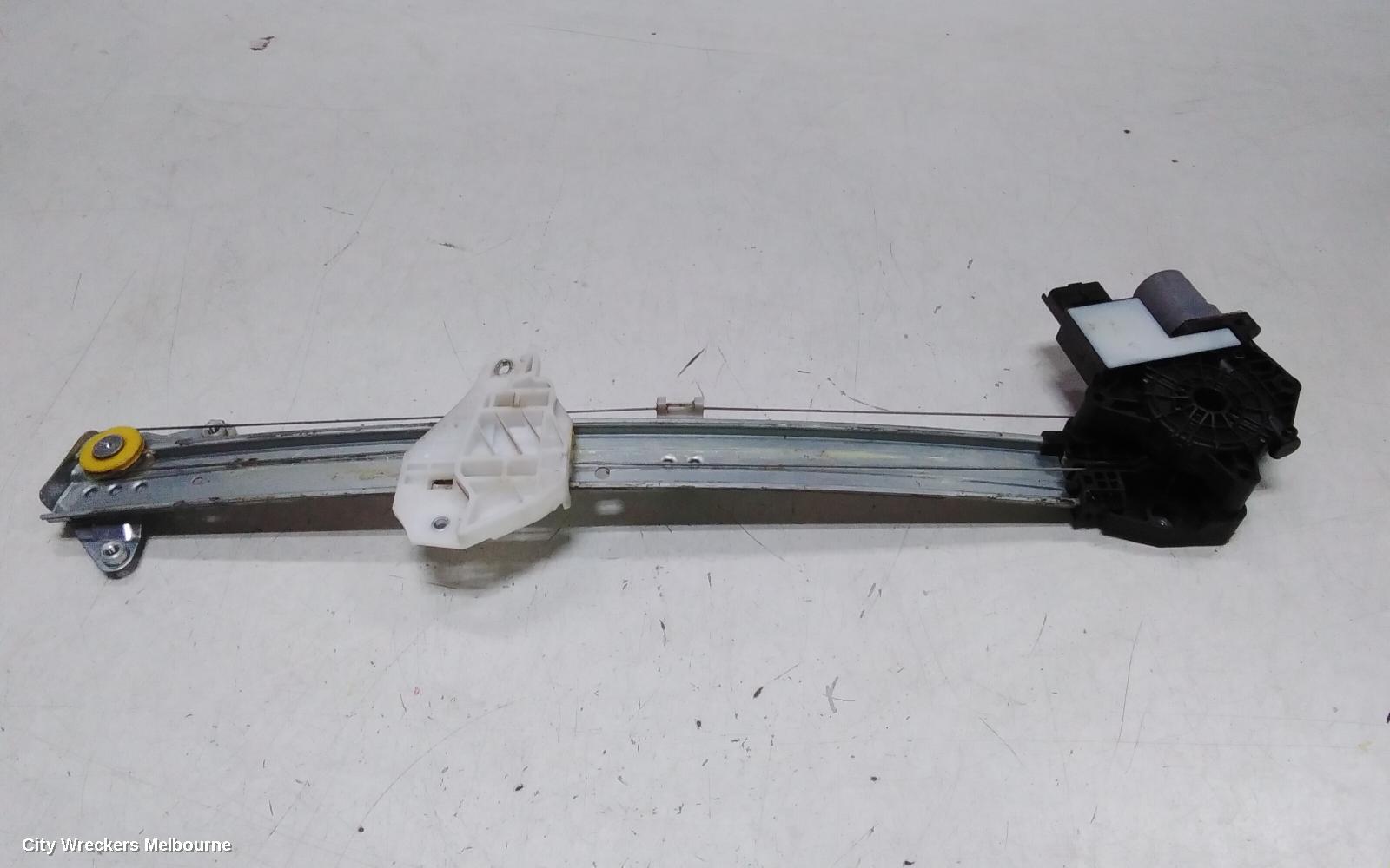 MITSUBISHI OUTLANDER RIGHT FRONT WINDOW REG/MOTOR, DOOR REG ASSY (REG AND MOTOR), ZM, 08/2021 ONWARDS