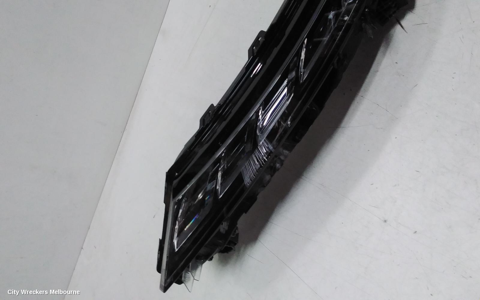 MITSUBISHI OUTLANDER LEFT INDICATOR/FOG/SIDE, ZM, DAYTIME RUNNING LAMP, 08/2021 ONWARDS