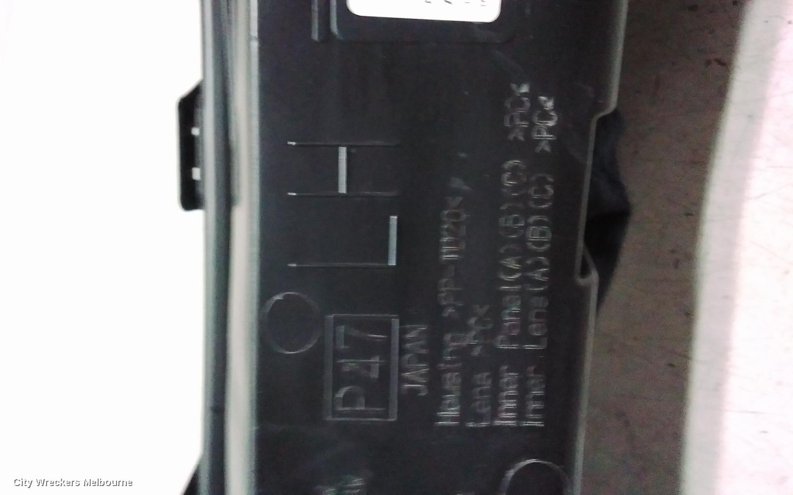 MITSUBISHI OUTLANDER LEFT INDICATOR/FOG/SIDE, ZM, DAYTIME RUNNING LAMP, 08/2021 ONWARDS