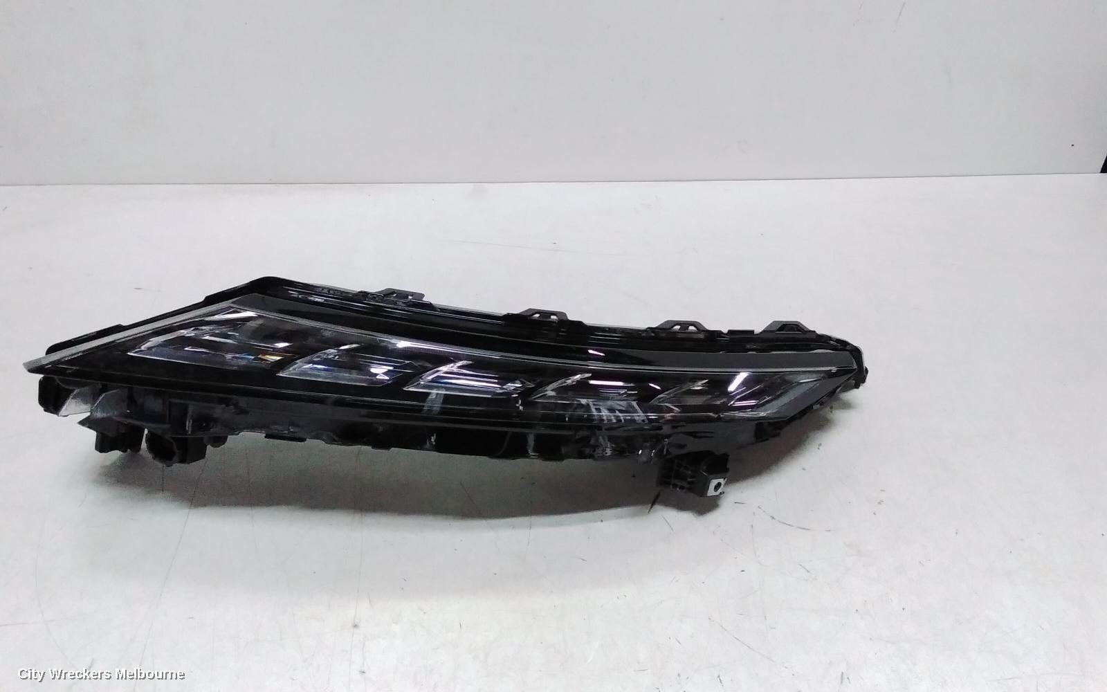 MITSUBISHI OUTLANDER LEFT INDICATOR/FOG/SIDE, ZM, DAYTIME RUNNING LAMP, 08/2021 ONWARDS