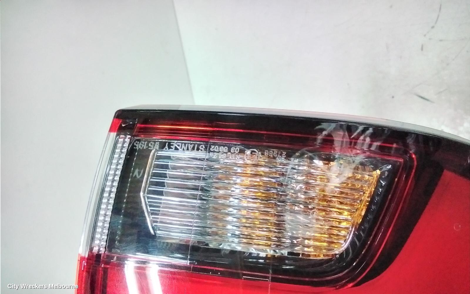 MITSUBISHI OUTLANDER LEFT TAILLIGHT, ZM, IN BODY, W/ LED TYPE, 08/2021 - 04/2025