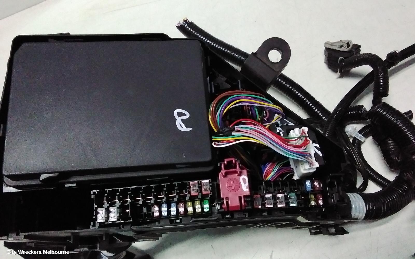 MITSUBISHI OUTLANDER FUSE BOX, ZM, ENGINE BAY, 08/2021 ONWARDS