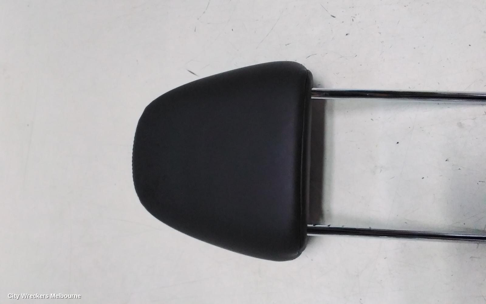 MITSUBISHI OUTLANDER HEADREST, RH FRONT, LEATHER, BLACK, ZM, 08/2021 ONWARDS