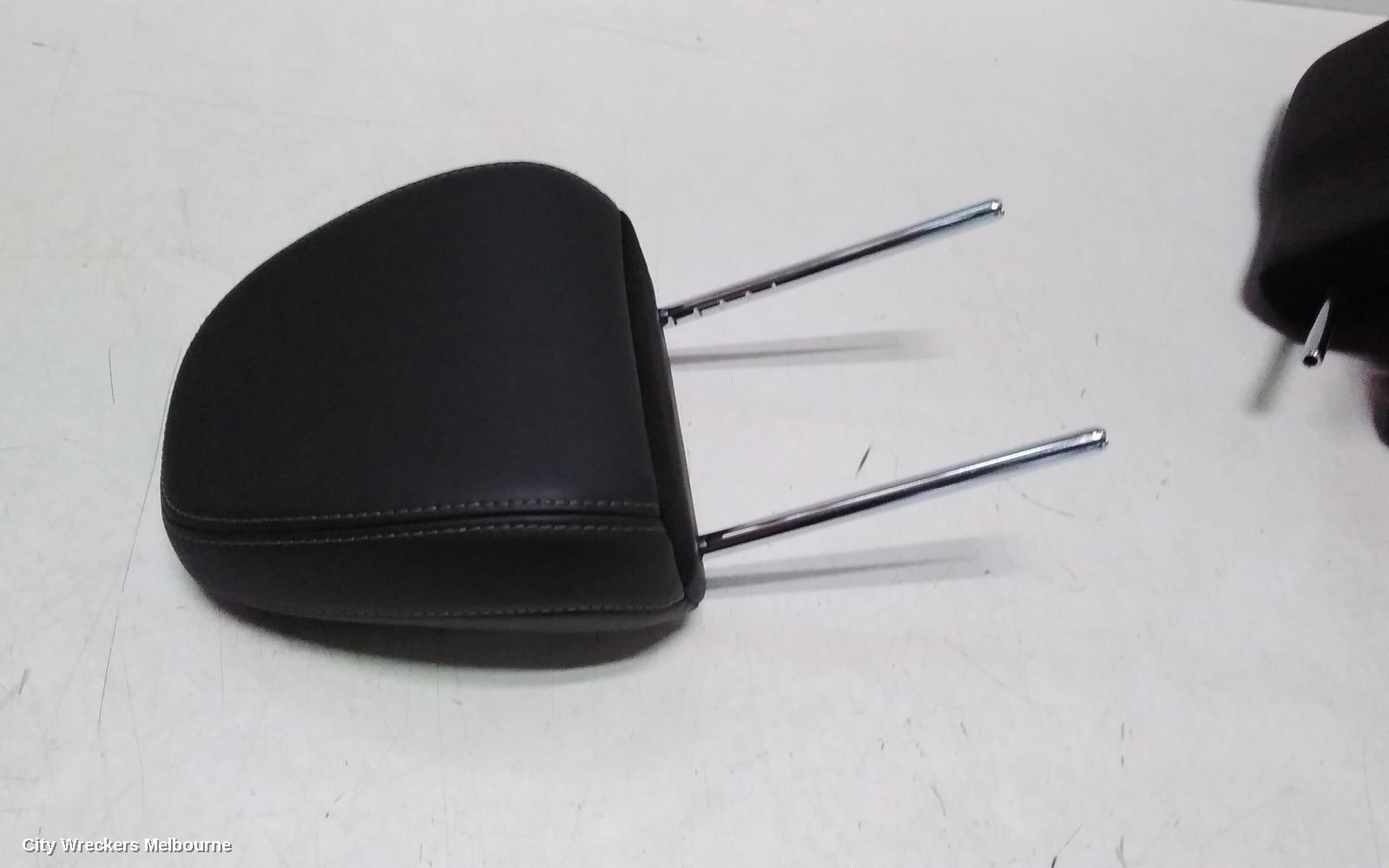 MITSUBISHI OUTLANDER HEADREST, RH FRONT, LEATHER, BLACK, ZM, 08/2021 ONWARDS