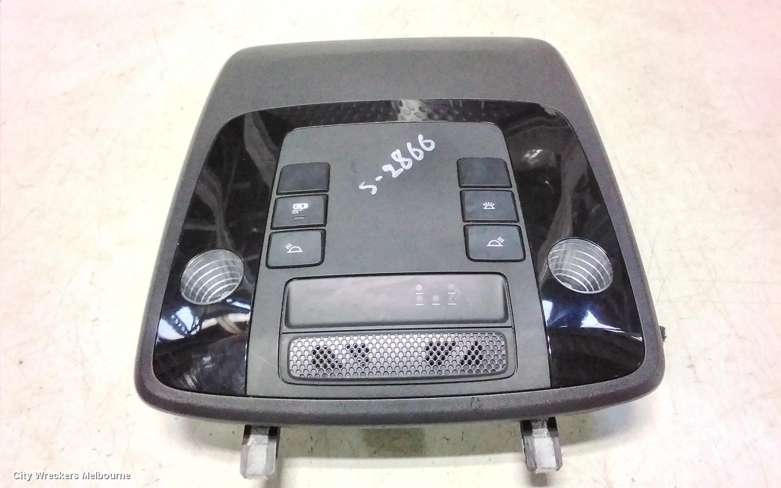 KIA CARNIVAL/GRAND CARNIVAL COURTESY LIGHT, KA4, FRONT LIGHT, 10/2020 ONWARDS