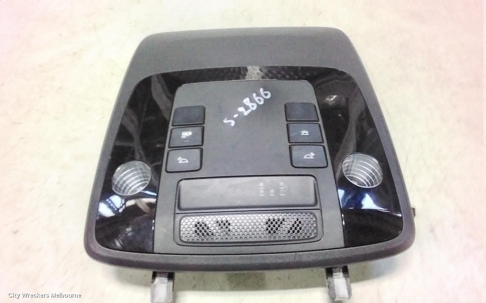 KIA CARNIVAL/GRAND CARNIVAL COURTESY LIGHT, KA4, FRONT LIGHT, 10/2020 ONWARDS