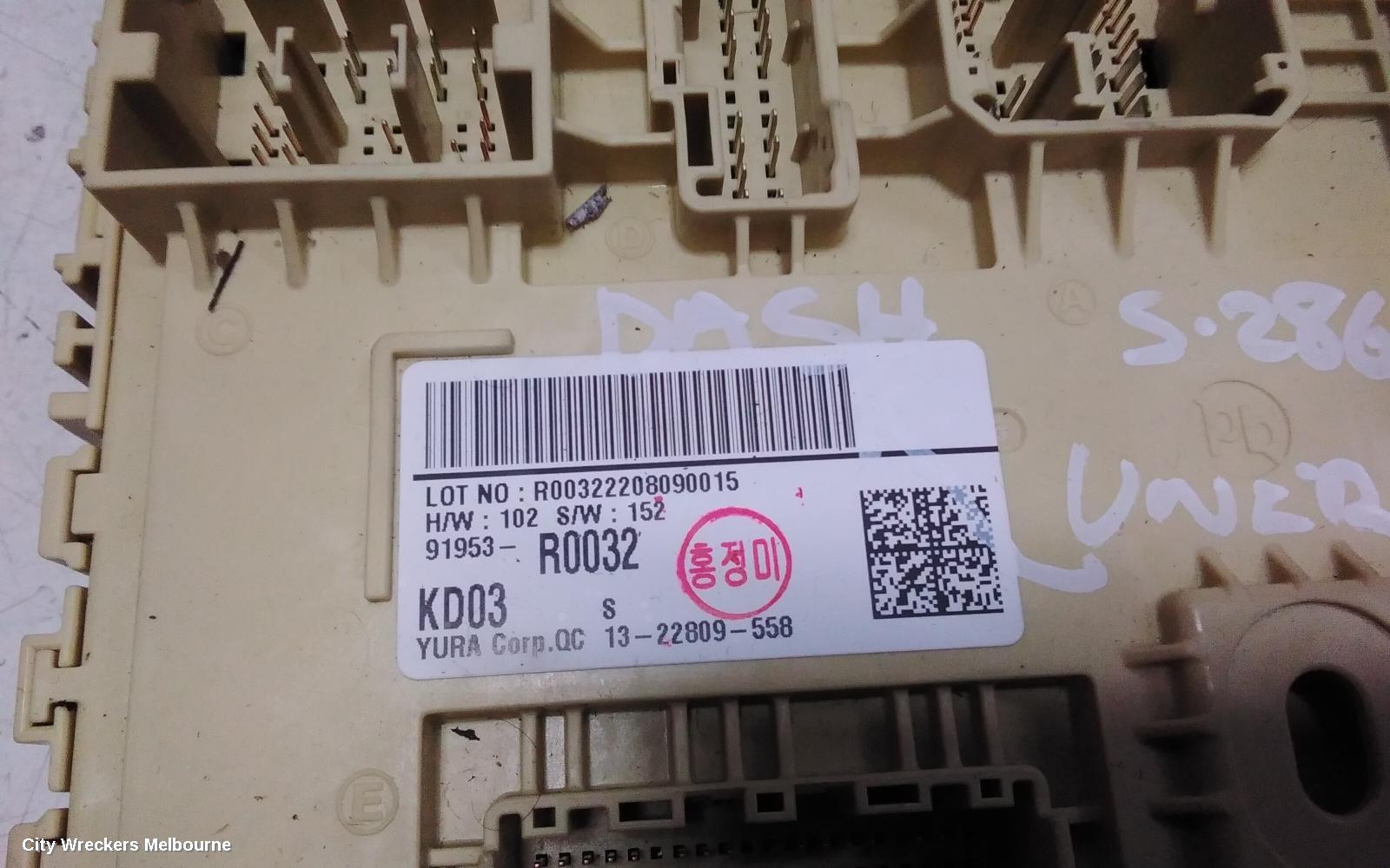 KIA CARNIVAL/GRAND CARNIVAL FUSE BOX, KA4, DIESEL, 2.2, UNDER DASH, 10/2020 ONWARDS