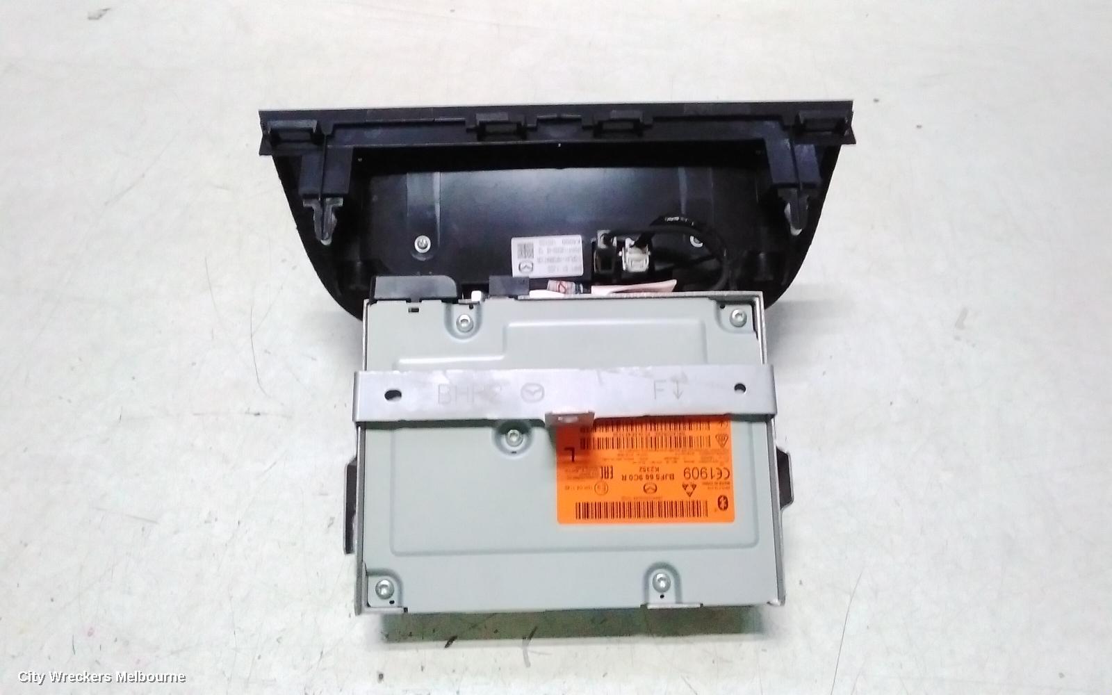 MAZDA 3 RADIO/CD/DVD/SAT/TV, HEAD UNIT, SD CARD, SAT NAV TYPE, BN, 05/2016 - 02/2019