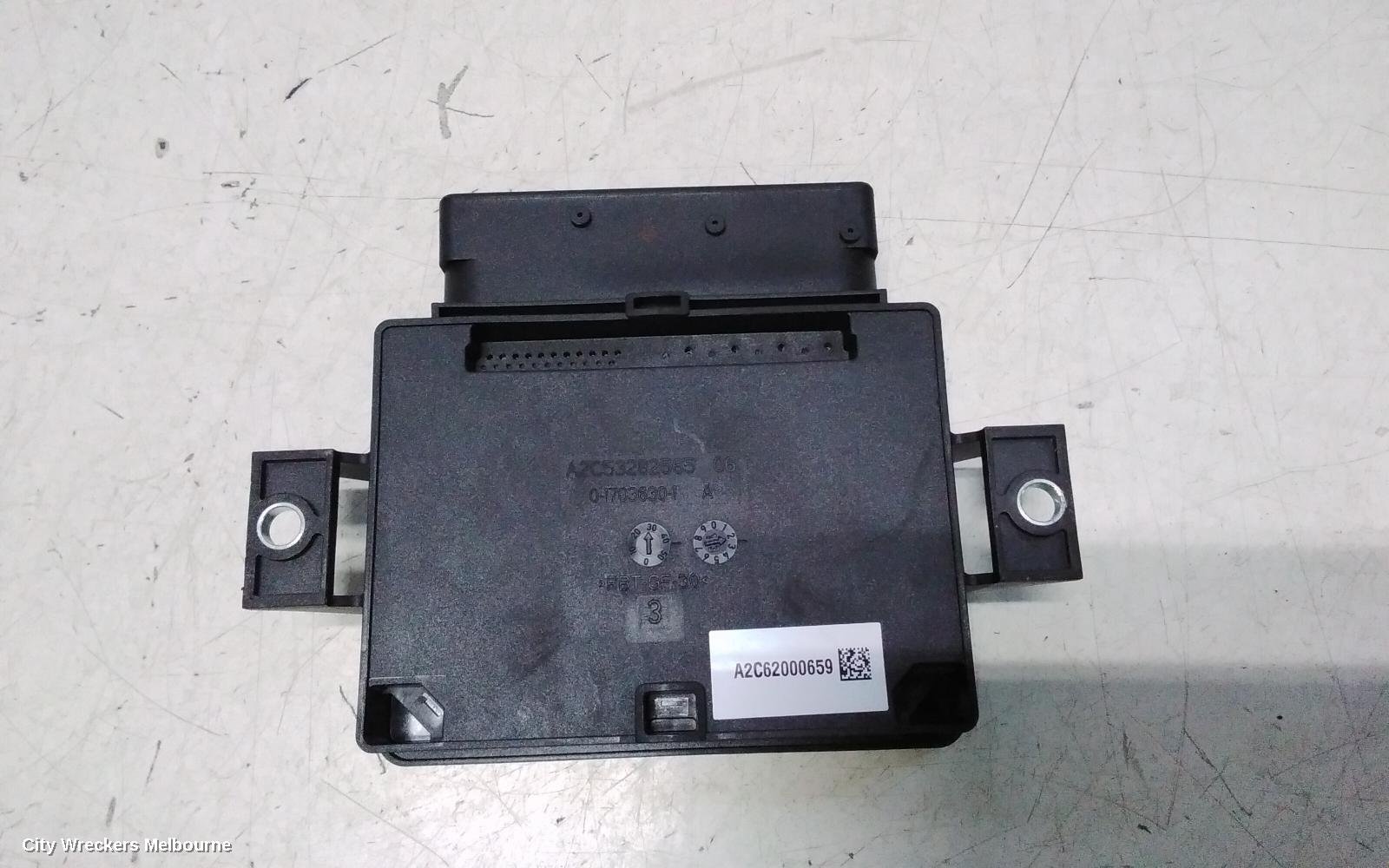 AUDI A4 ECU, ELECTRIC PARK BRAKE CONTROL MODULE, B8 8K, 02/2008 - 01/2016