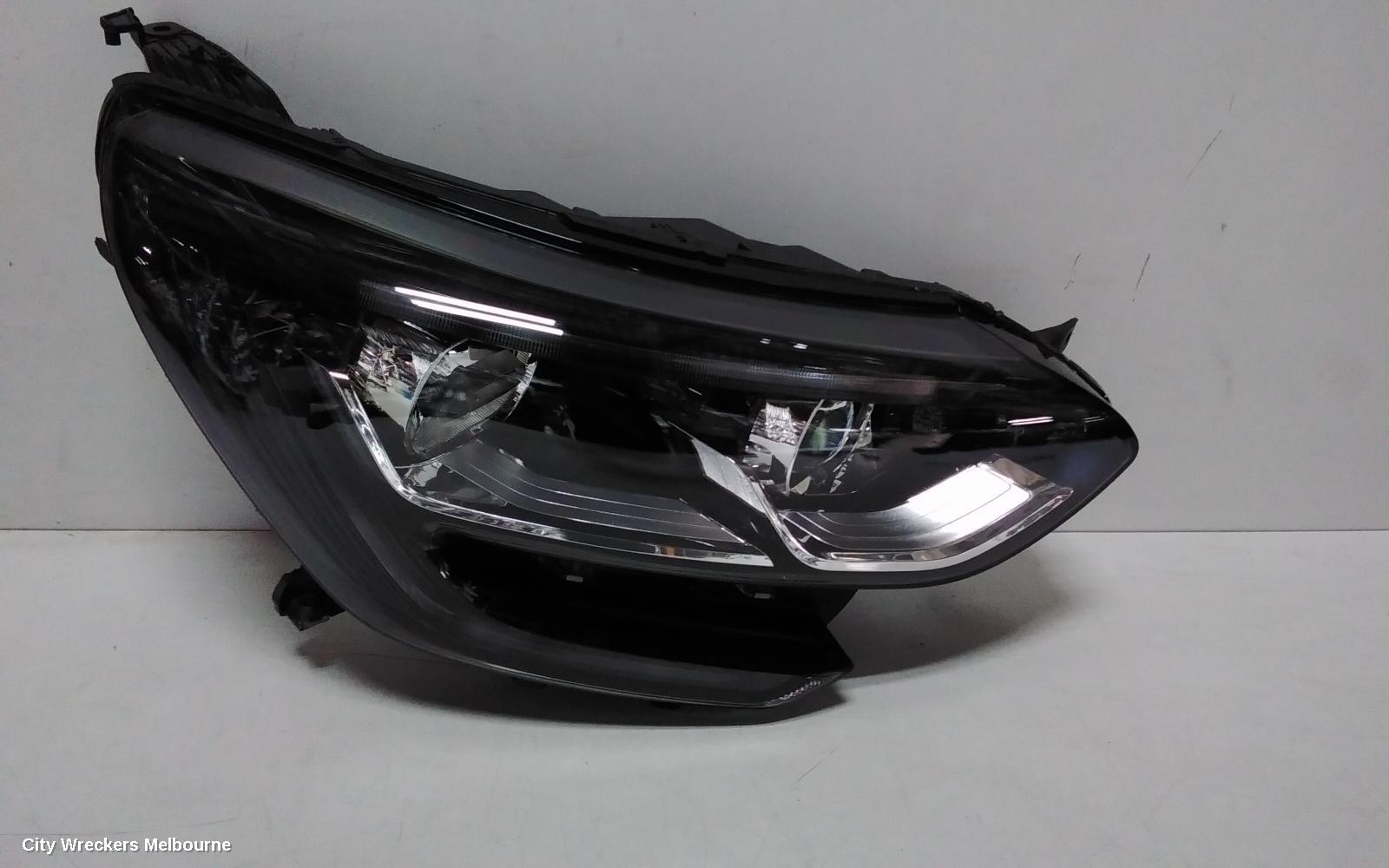 RENAULT MEGANE RIGHT HEADLAMP, BFB/KFB, HATCH/WAGON, 06/2016 - 02/2020