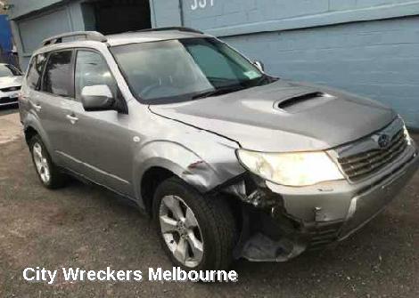 SUBARU FORESTER LEFT GUARD, SH, W/ REPEATER TYPE, 02/2008 - 12/2012